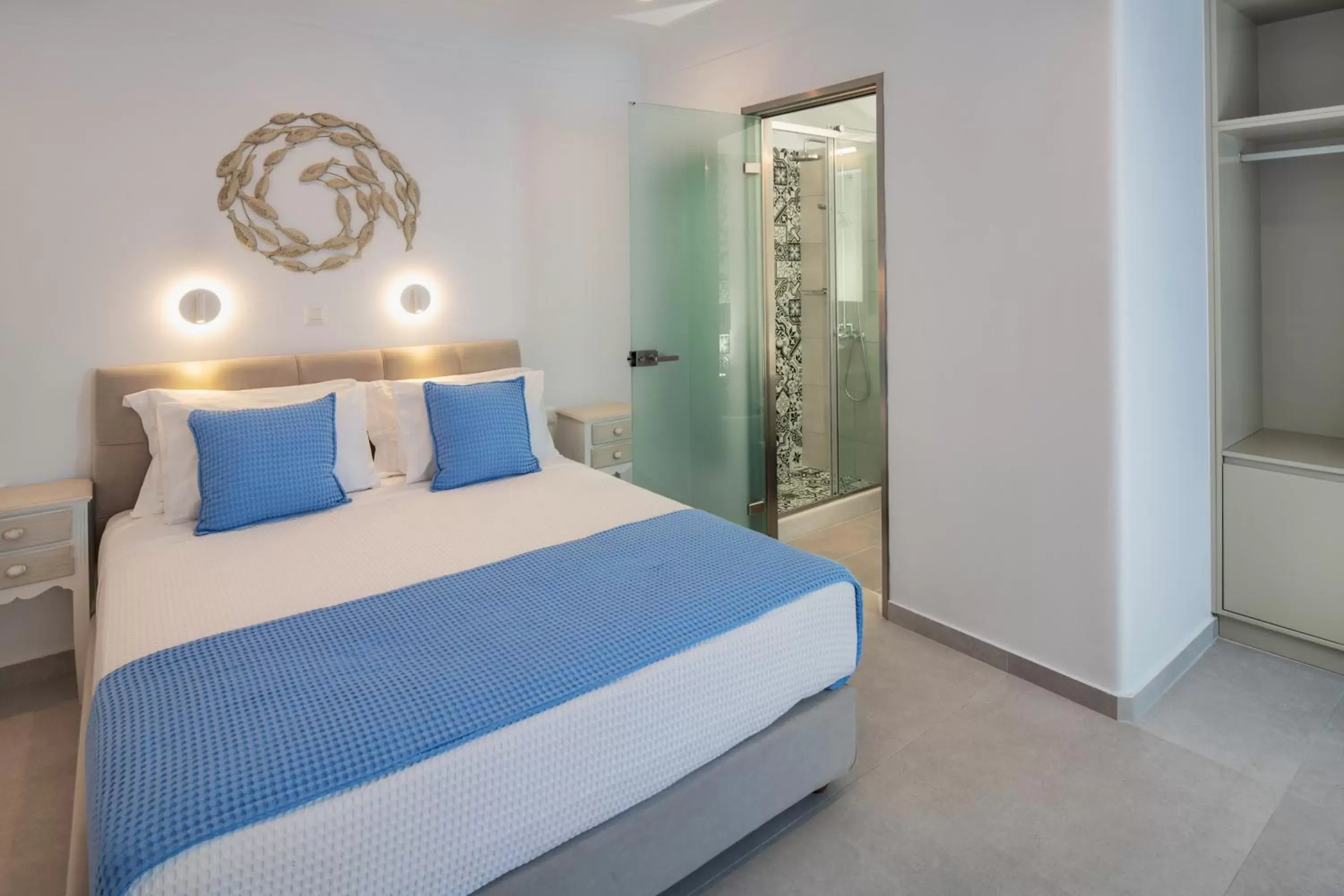 Double Room in City Break Double Room in City Break