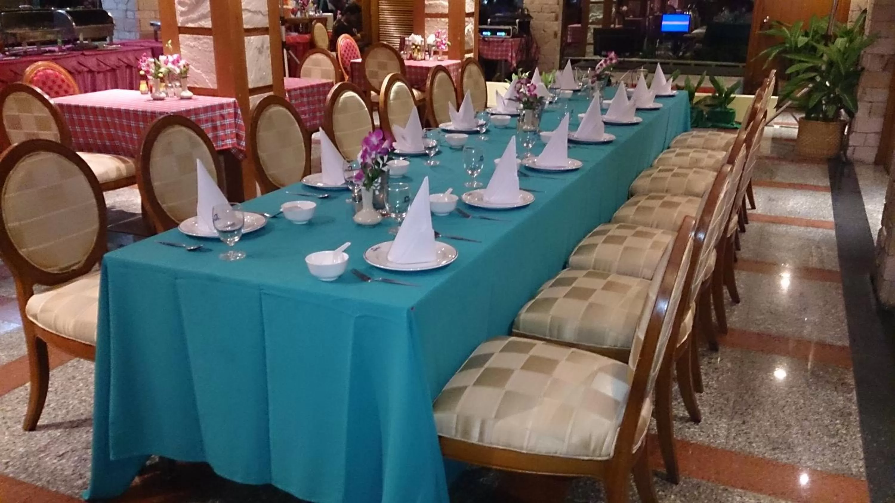Restaurant/places to eat in The Camelot Hotel Pattaya