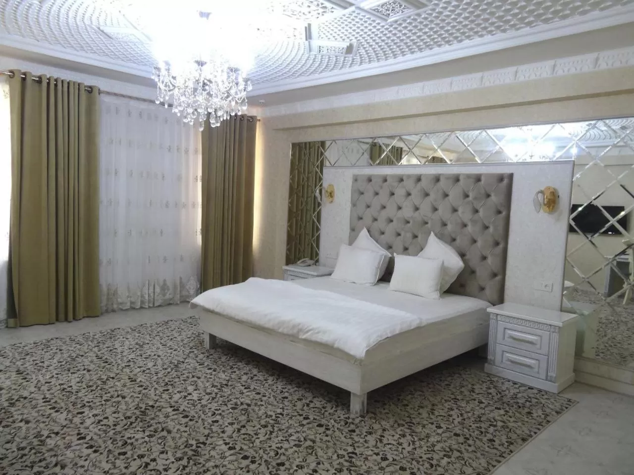 Bed in OydinPlaza Hotel