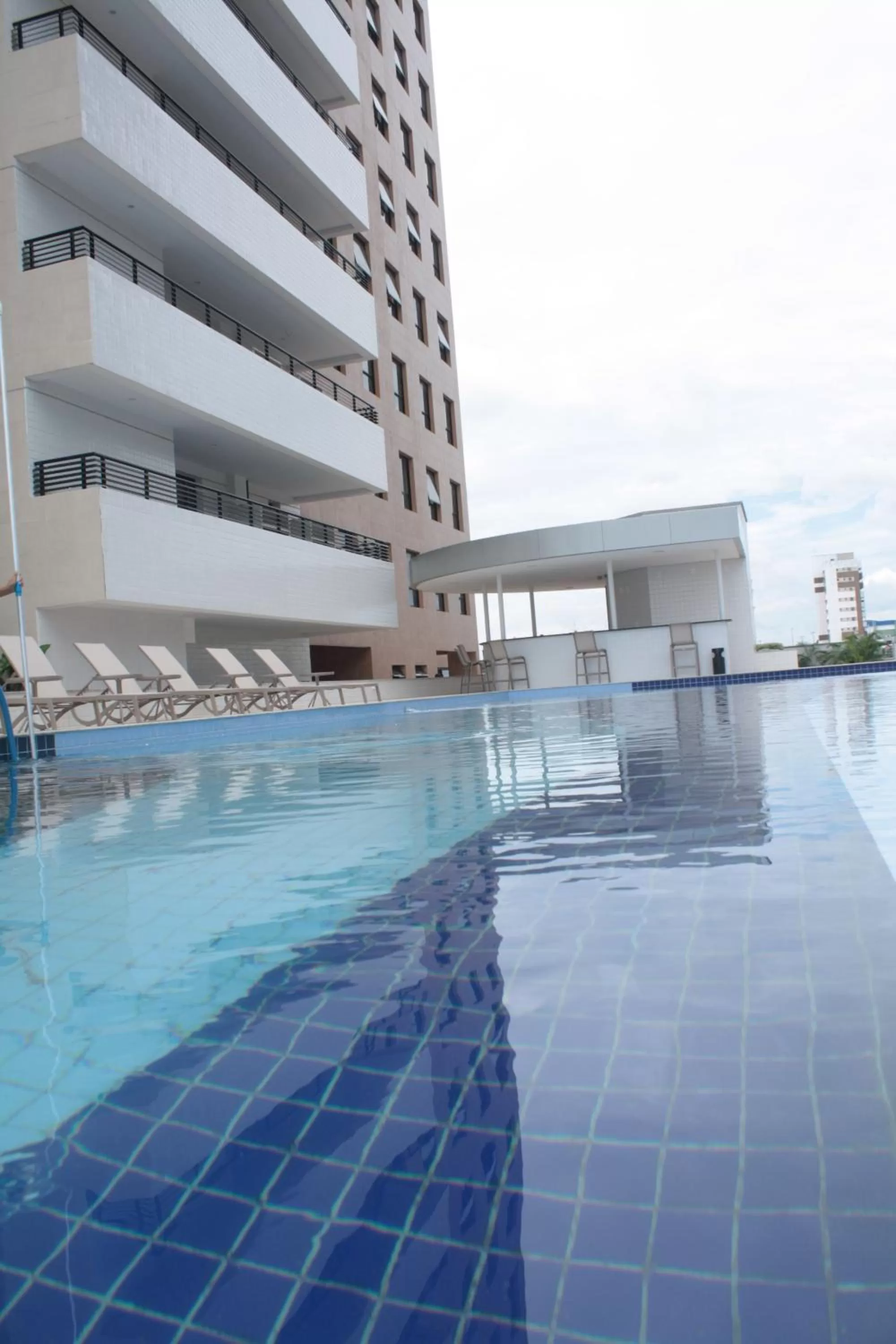 Swimming pool in Quality Hotel Manaus