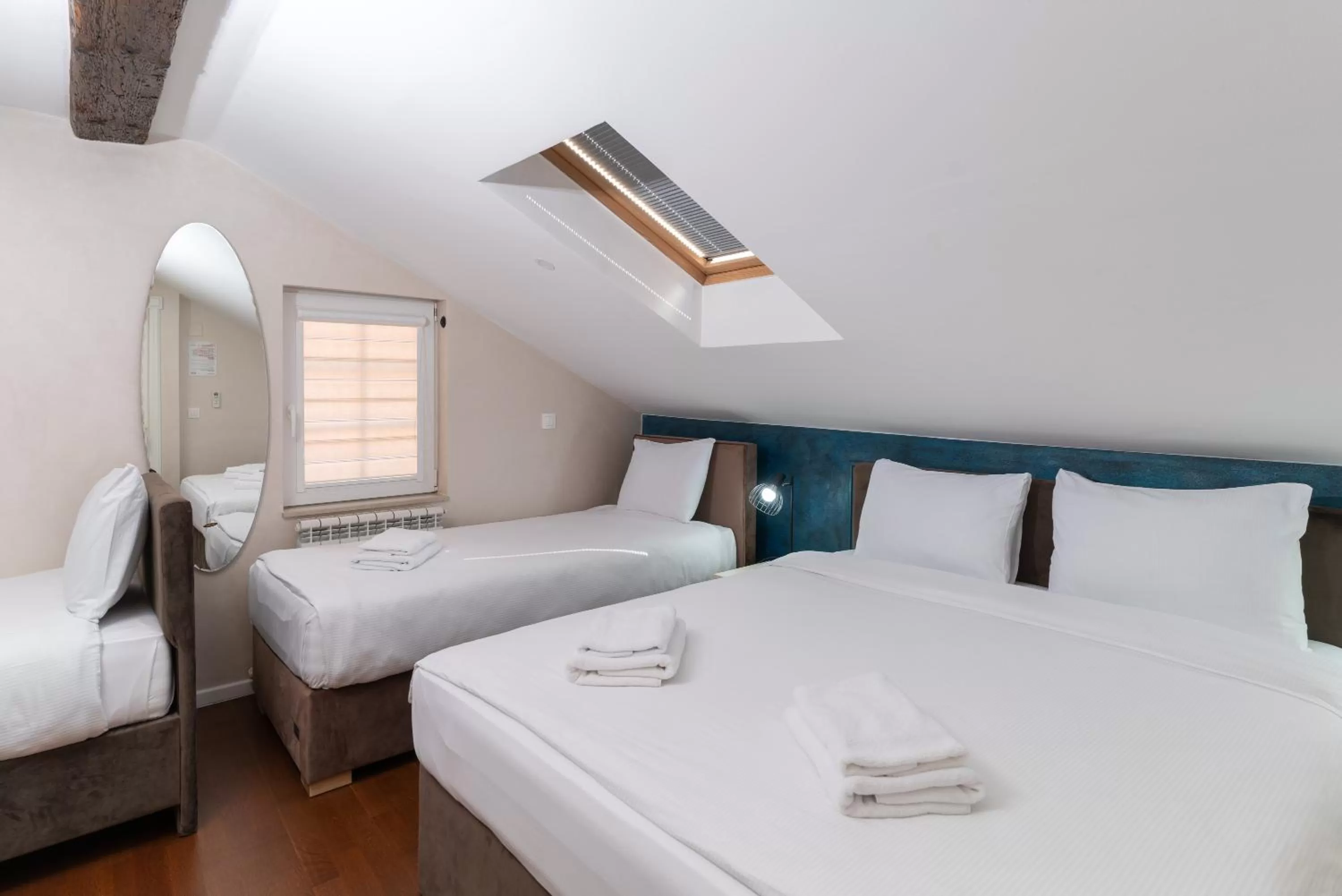 Bedroom, Bed in Ornament Hotel