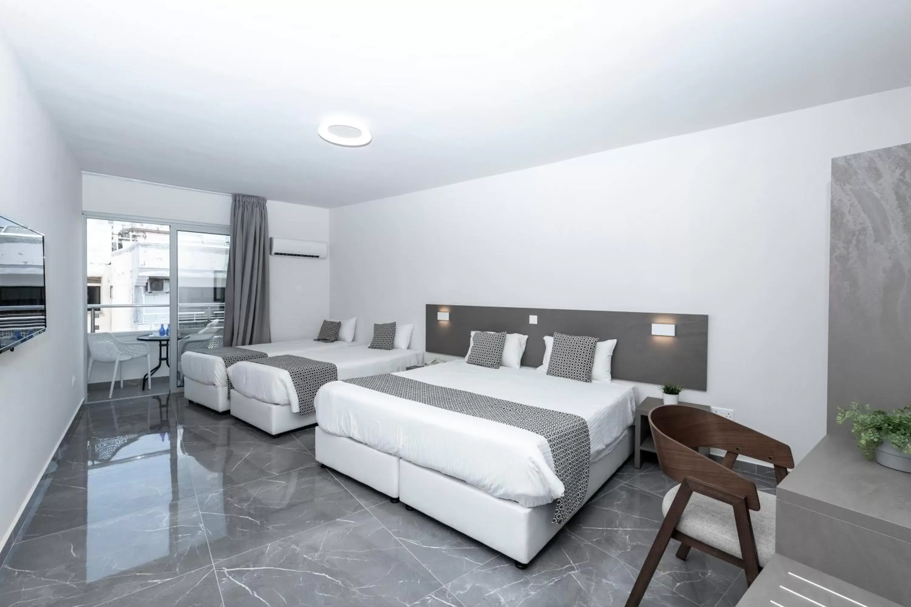 Deluxe Family Suite in Blazer Residence Deluxe Family Suite in Blazer Residence