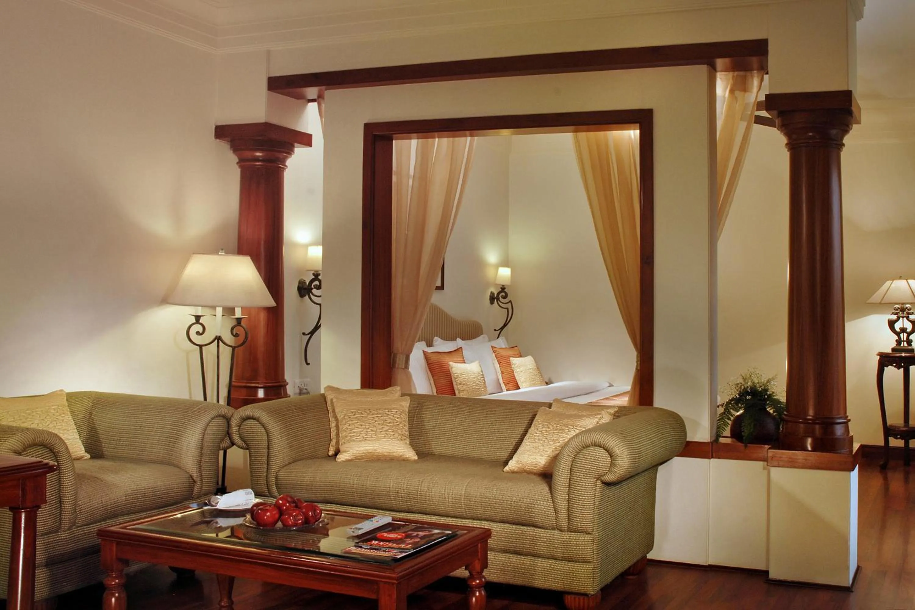 Living room, Bed in Park Plaza Jodhpur