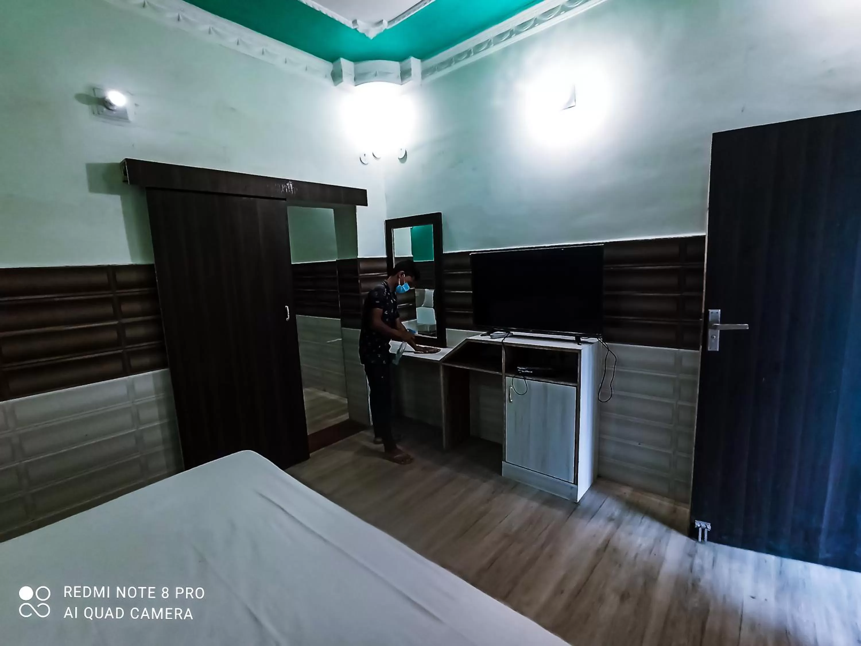 Family in Hotel Vijay