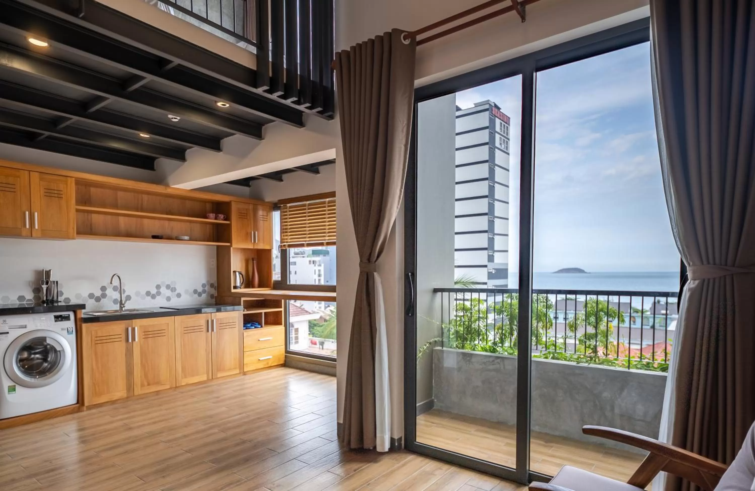 Kitchen or kitchenette in Coast House Boutique Hotel