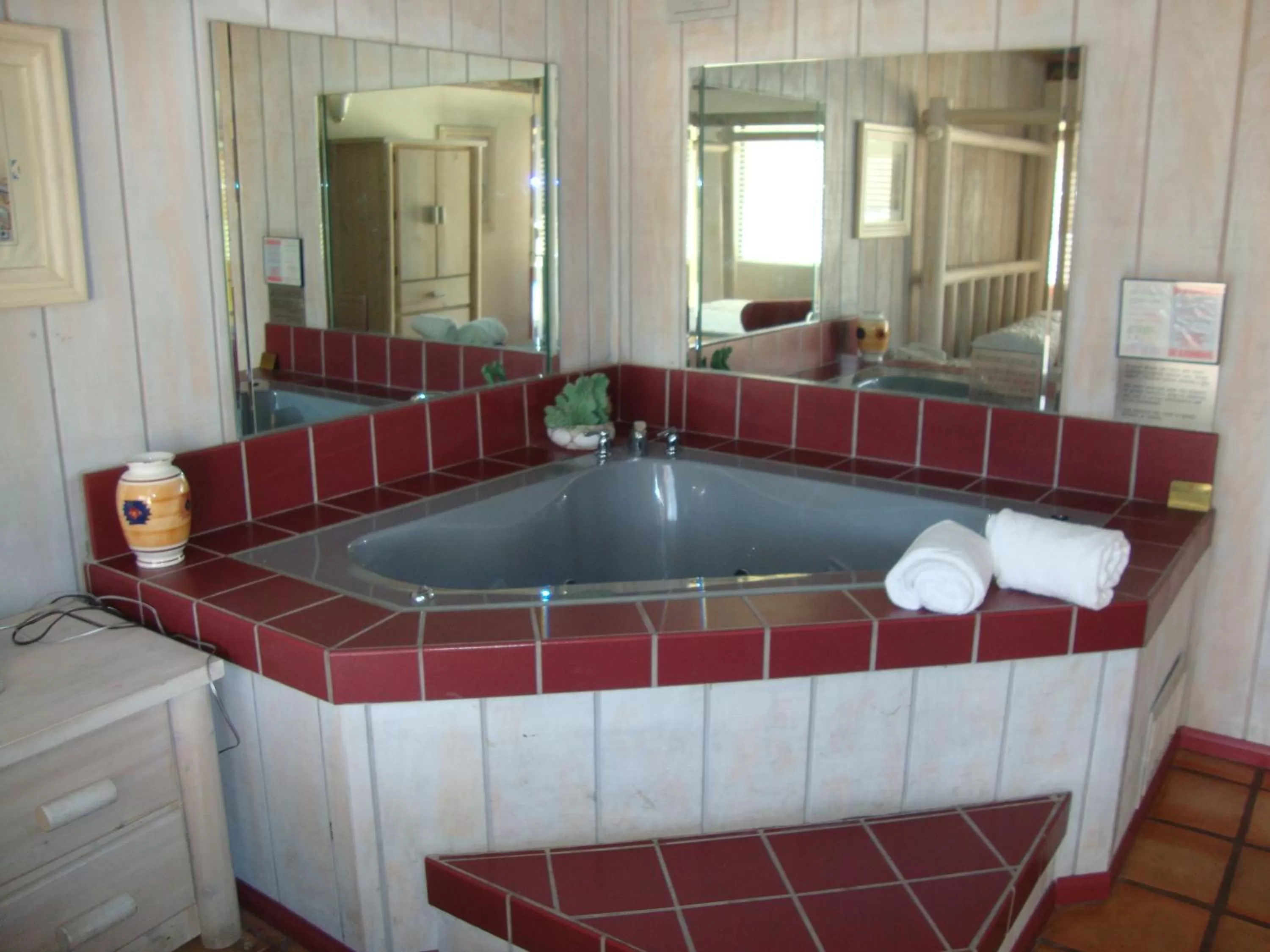 Decorative detail in Americas Best Value Inn and Suites -Yucca Valley