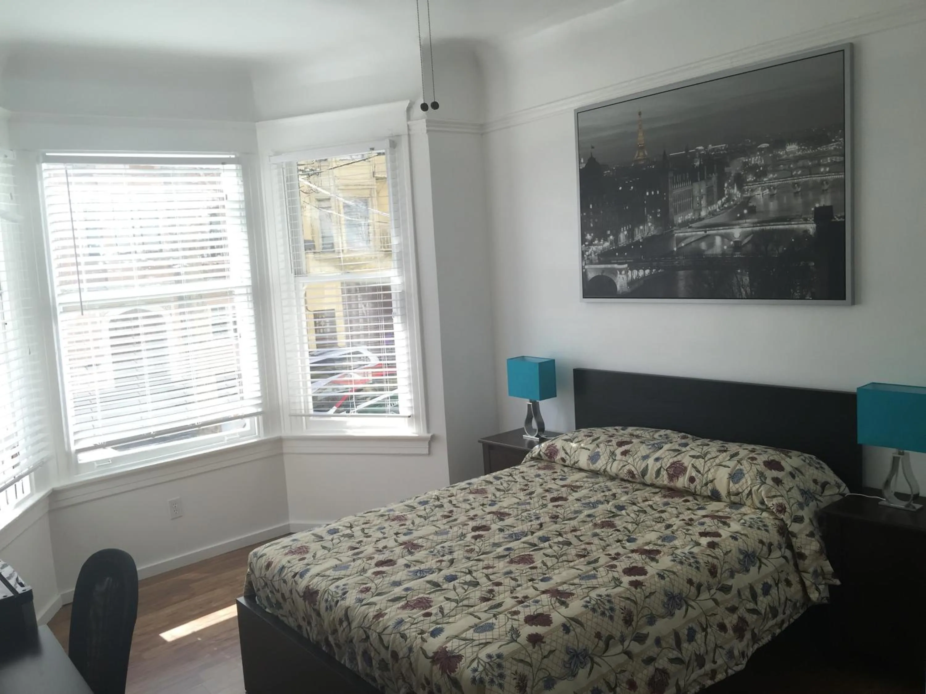 Photo of the whole room in Cable Car Hotel