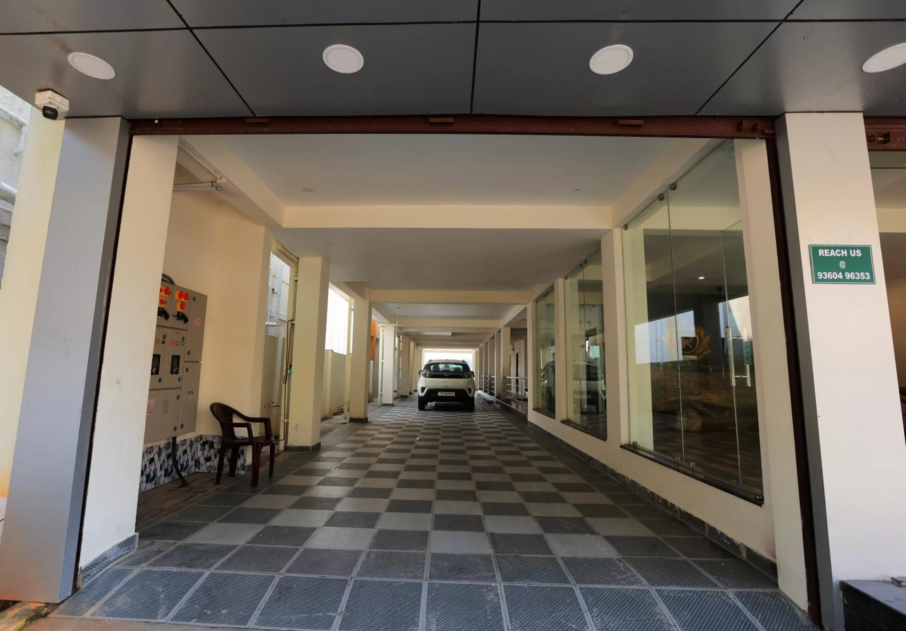 Parking in Thiru Pavilion Retreat