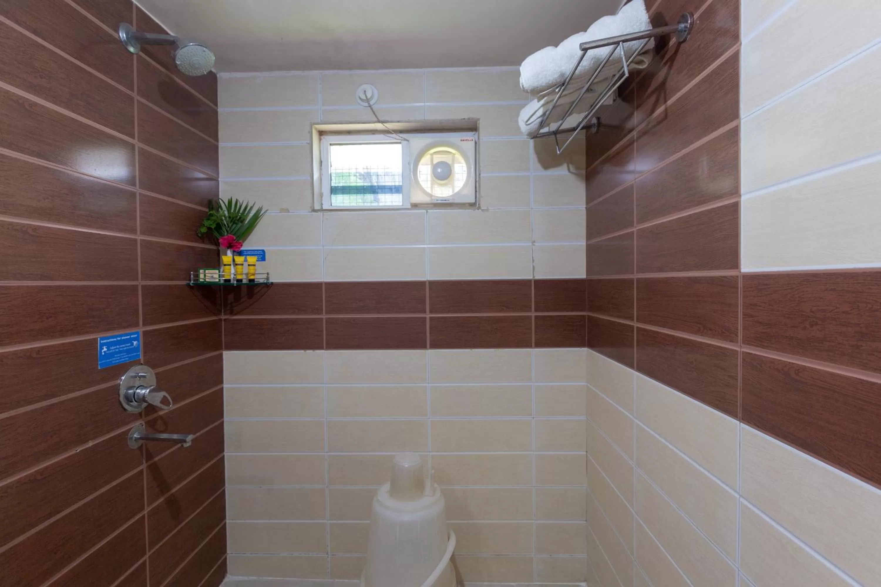 Bathroom in KSTDC Hotel Mayura Bhuvaneshwari Kamalapur