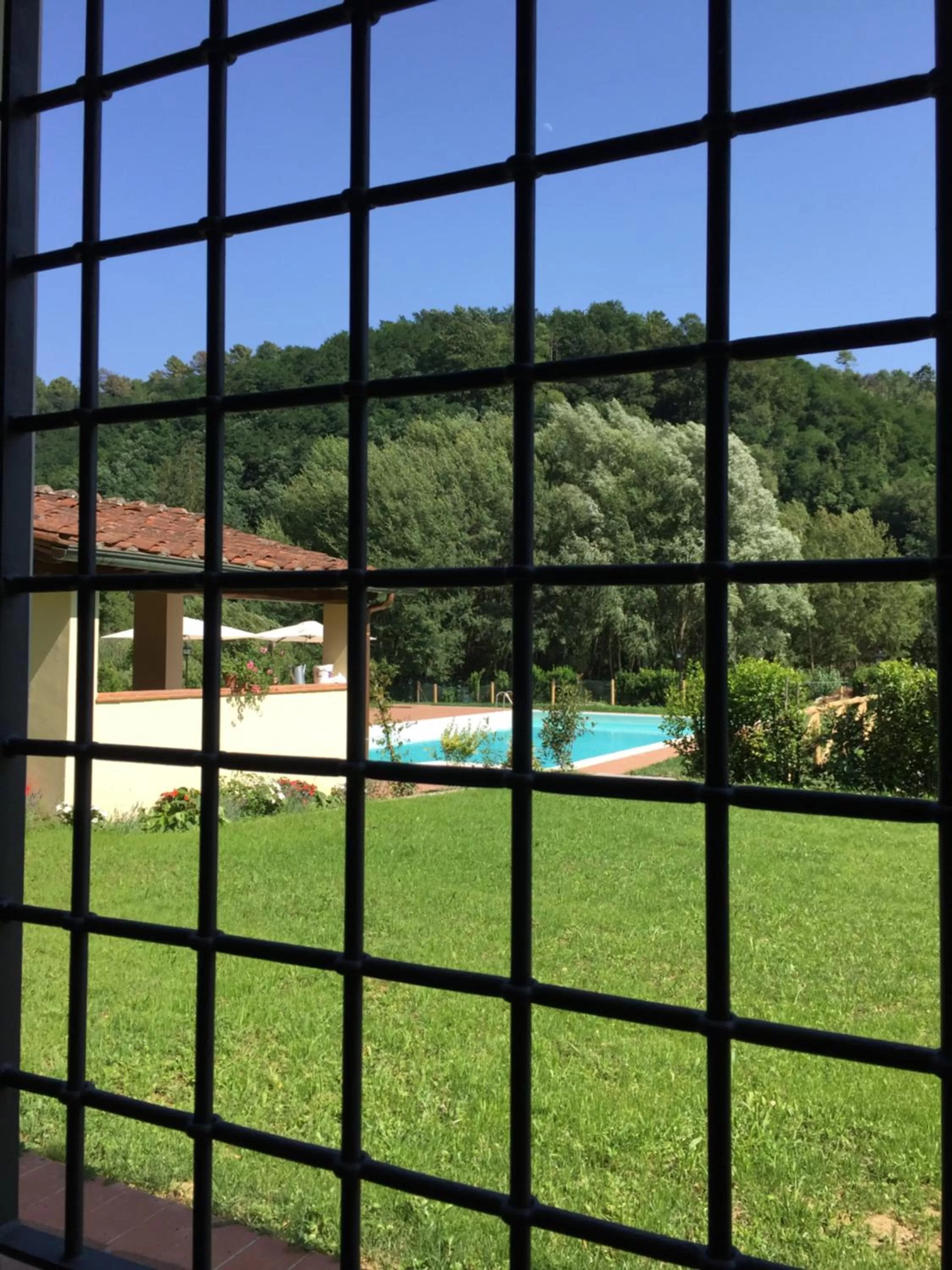 Living room in CASALE LA FATA -tipico toscano immerso nelle colline tra Lucca e Versilia, 6 appartamenti indipendenti