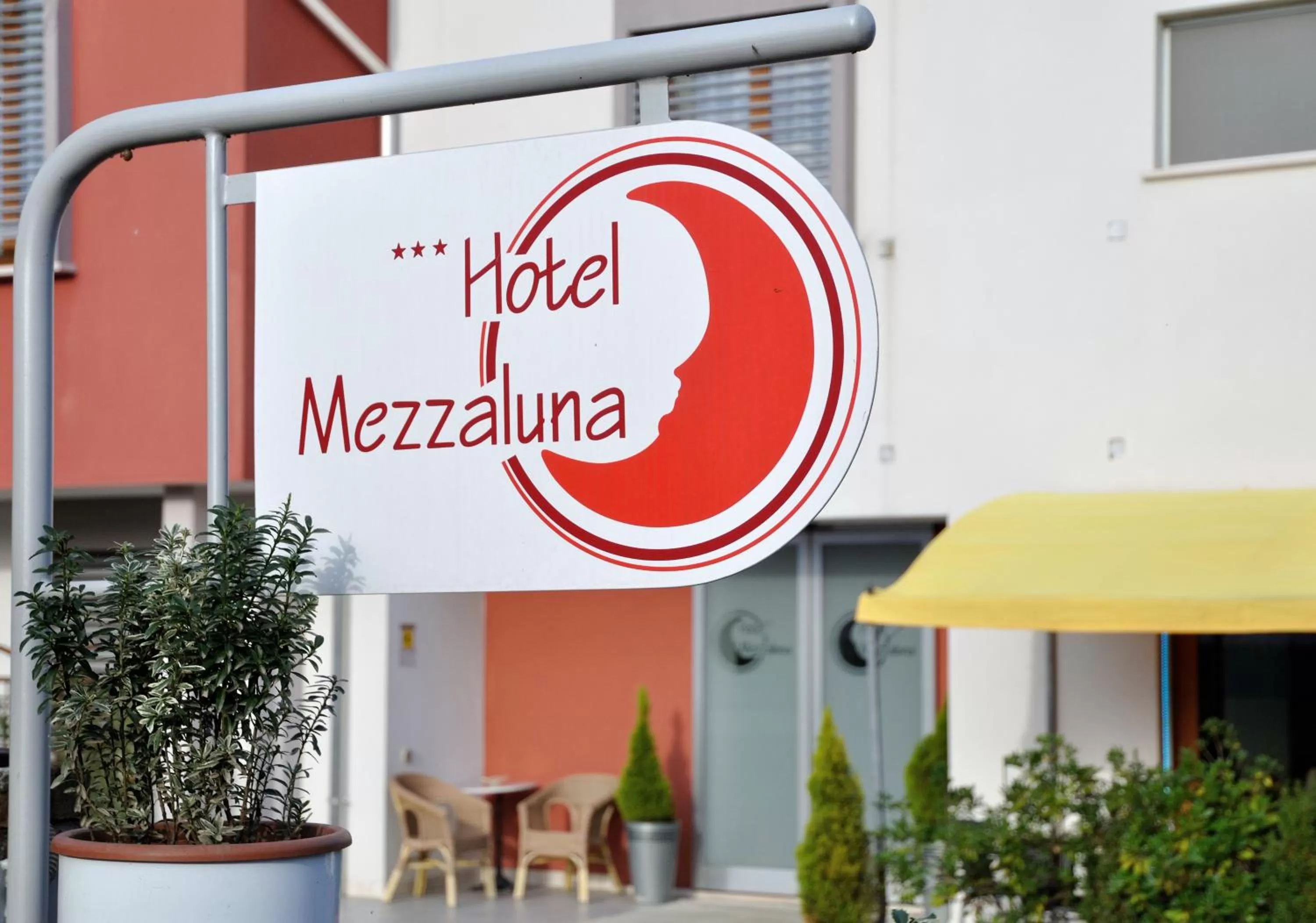 Hotel Mezzaluna