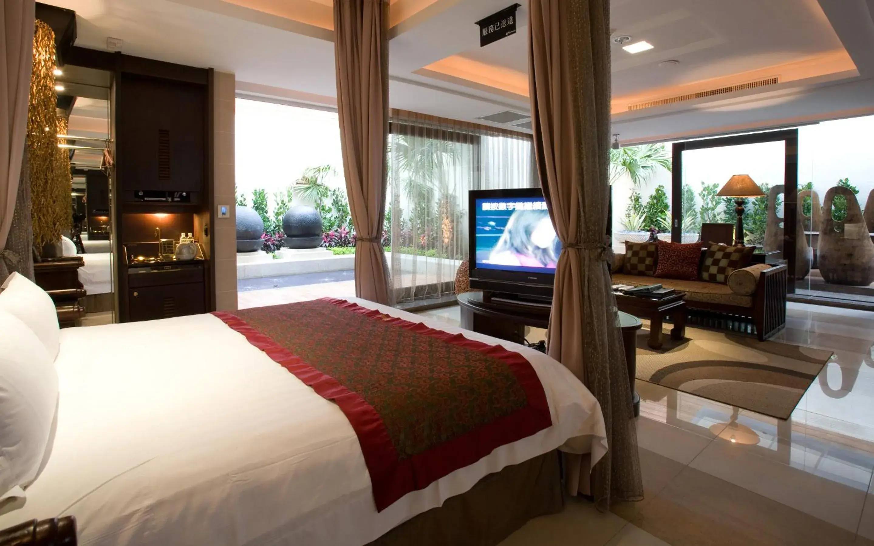 Superior Double Room in Yes Motel Superior Double Room in Yes Motel