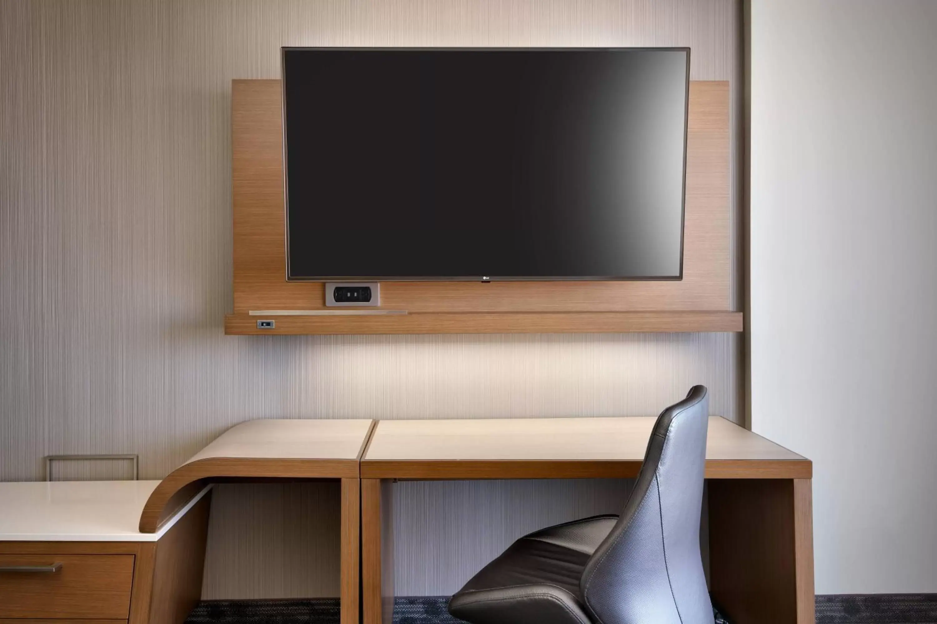 One-Bedroom King Suite with Sofa Bed in Courtyard by Marriott Cedar City One-Bedroom King Suite with Sofa Bed in Courtyard by Marriott Cedar City