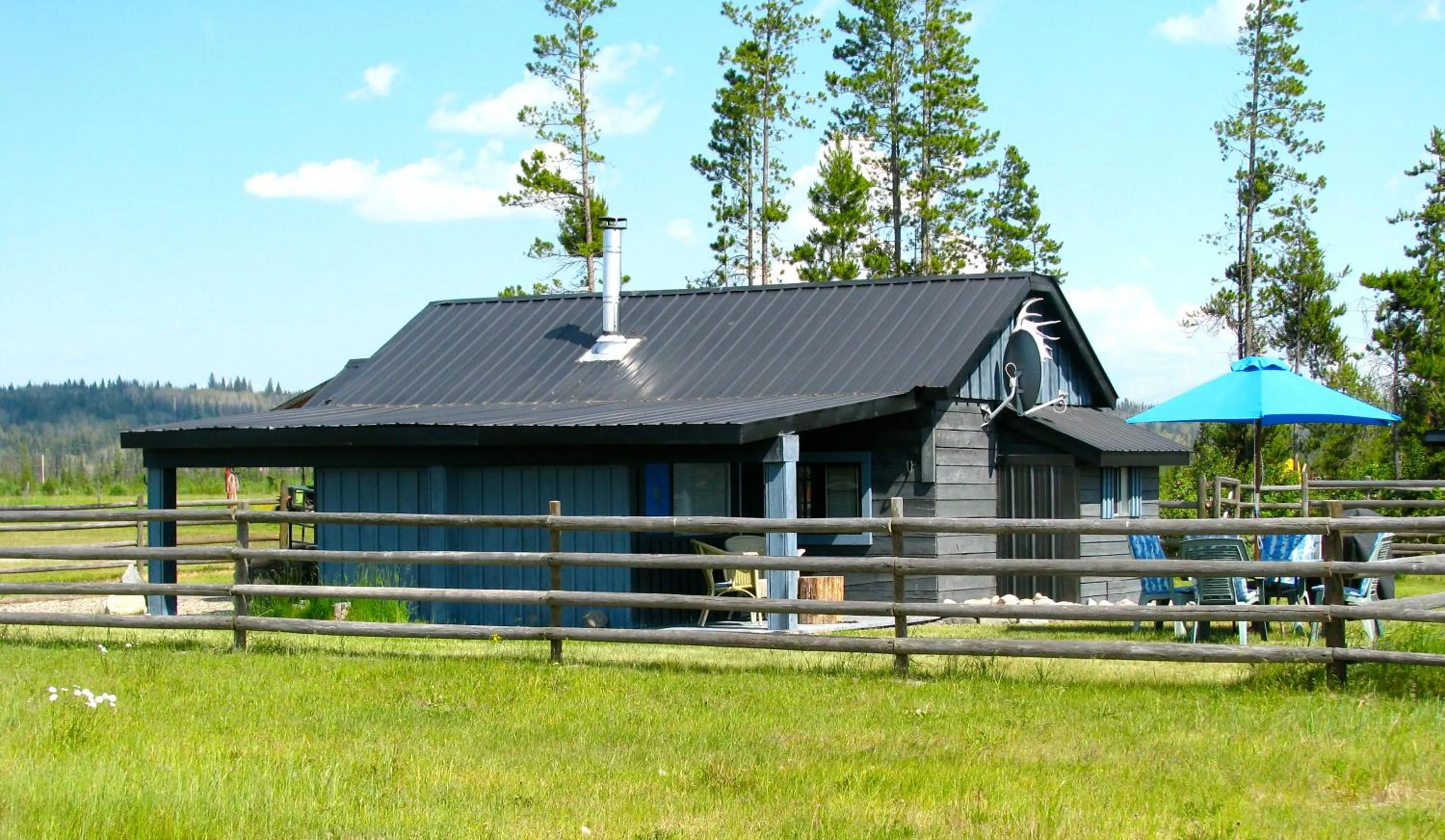 Property building in Woodhouse Cottages And Ranch