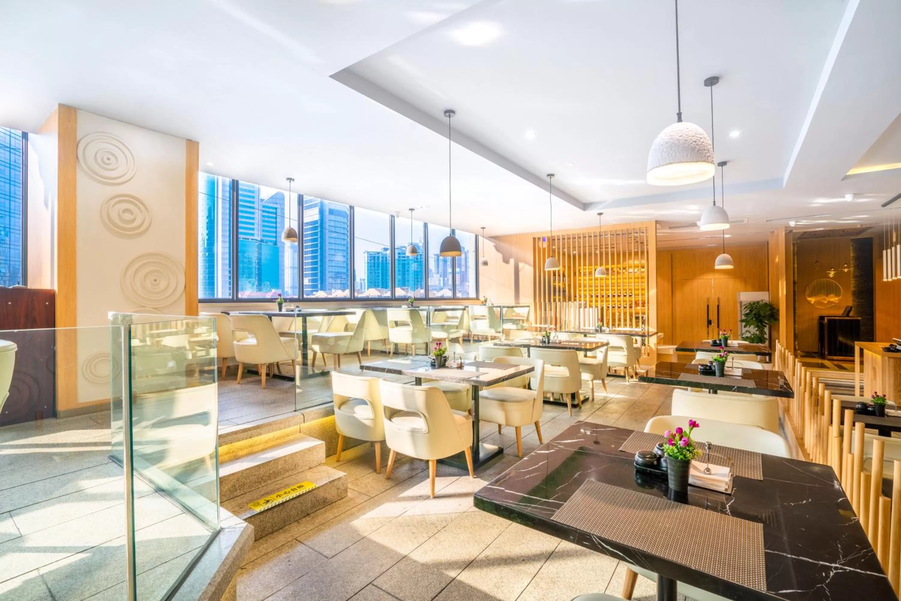 Restaurant/places to eat in Victoria Hotel Guangzhou Zhujiang New Town