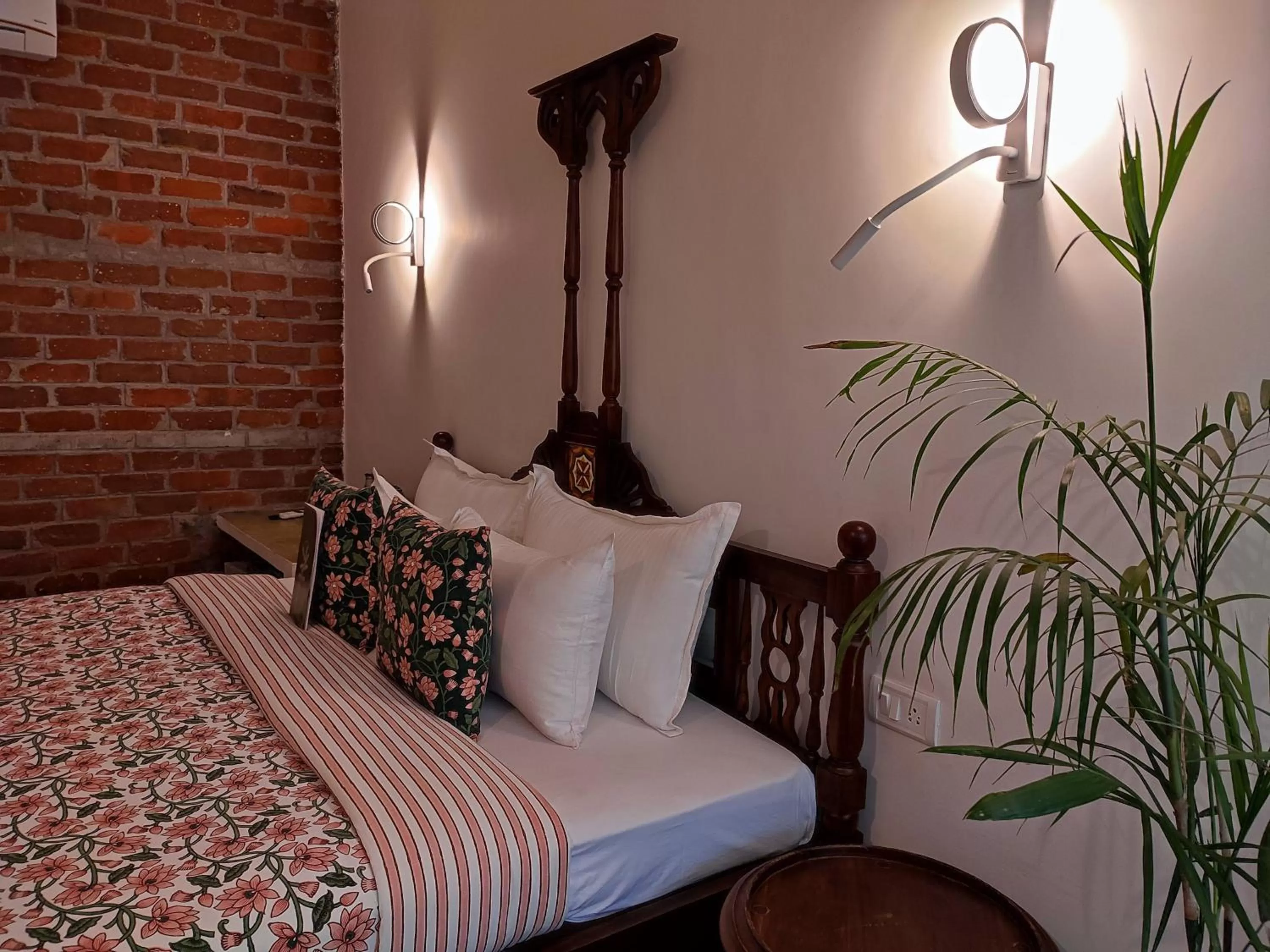 Bed in Mukam, Boutique Homestay