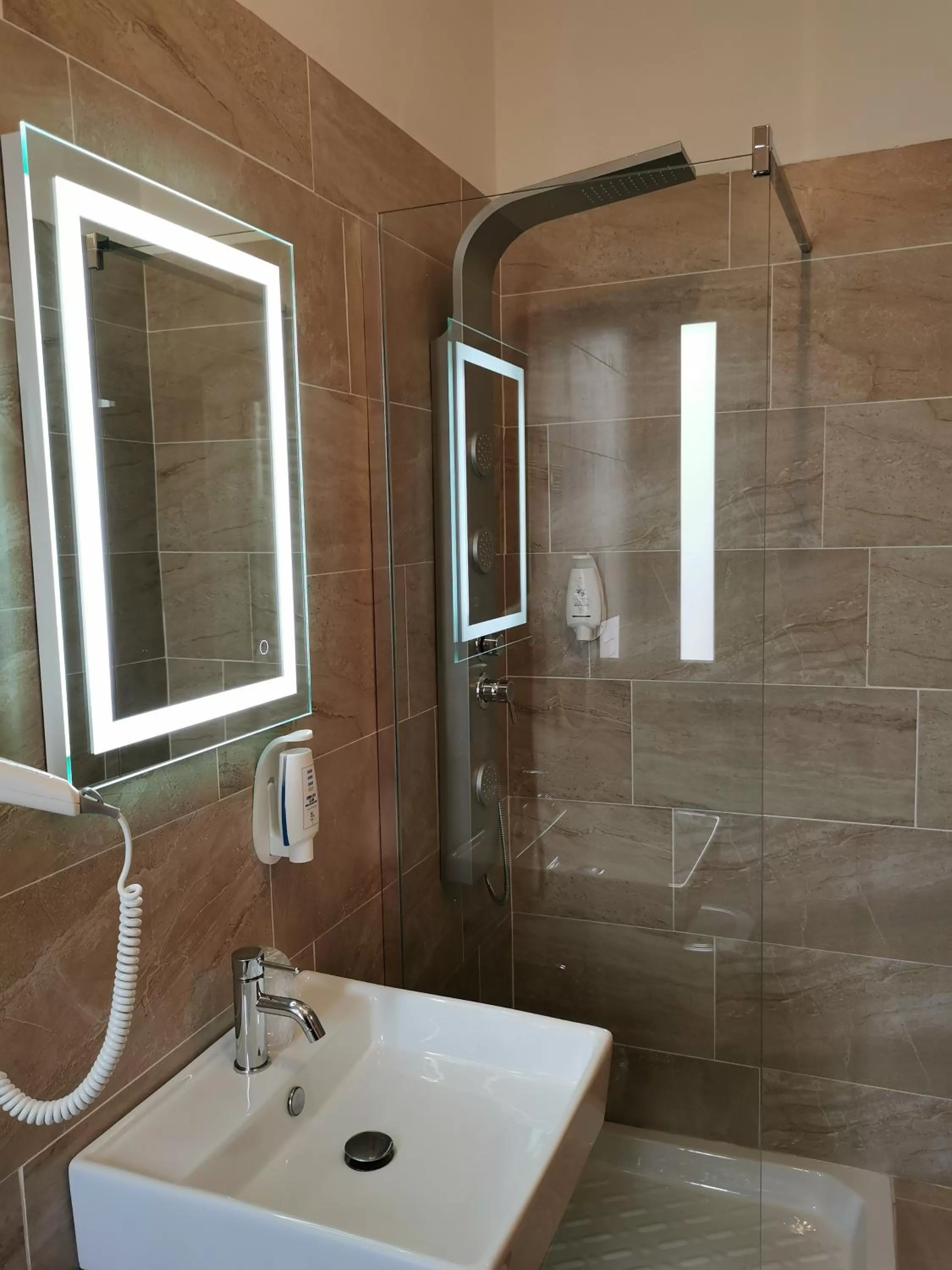 Bathroom in Valmarina