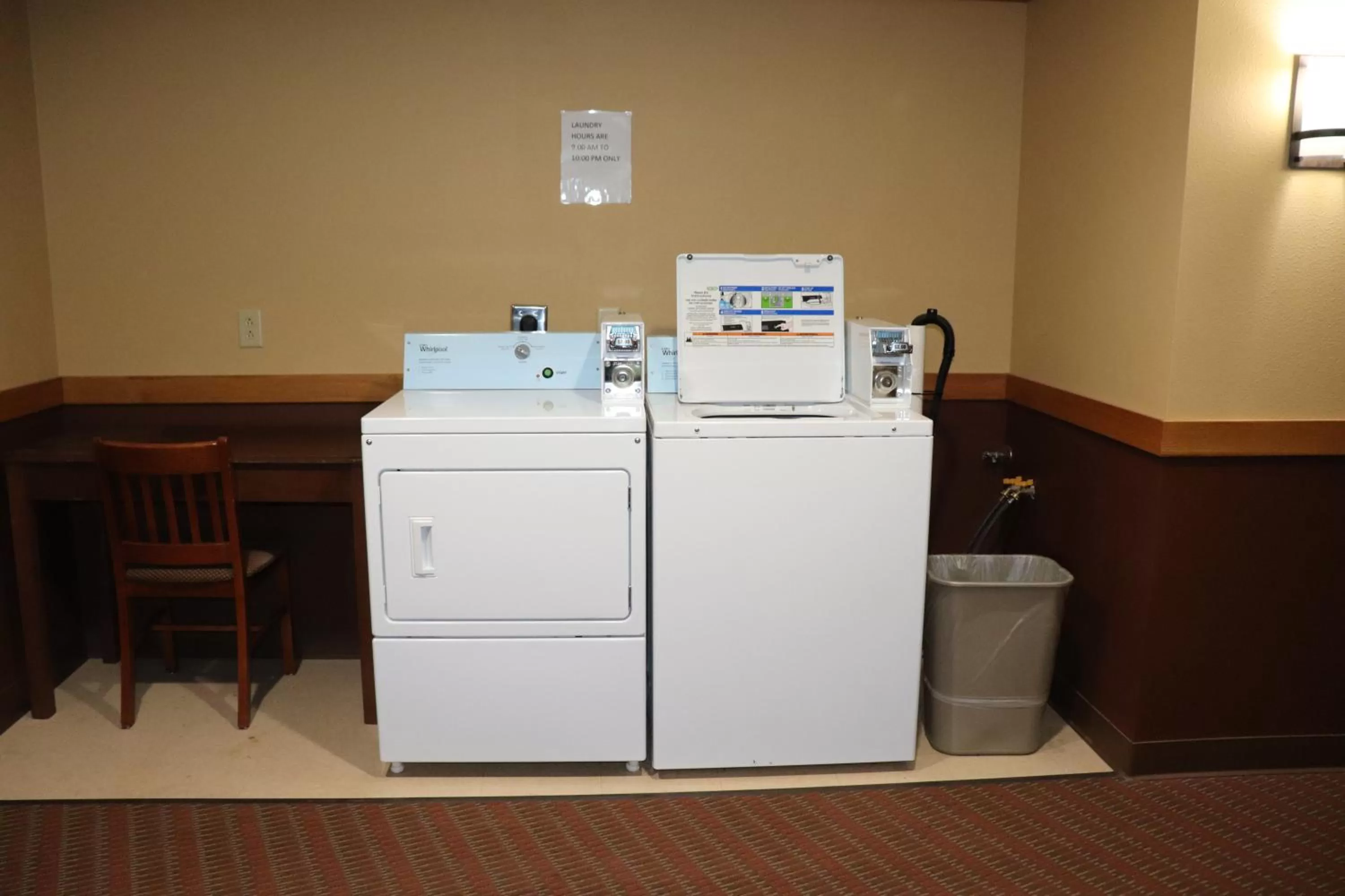 Kitchen/Kitchenette in Prairie Inn Holmen La Crosse Area
