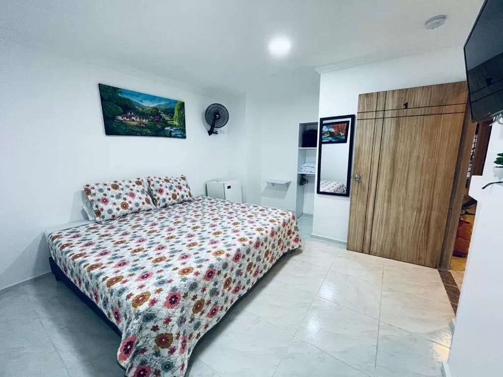 Bed in Hotel Eterna Primavera