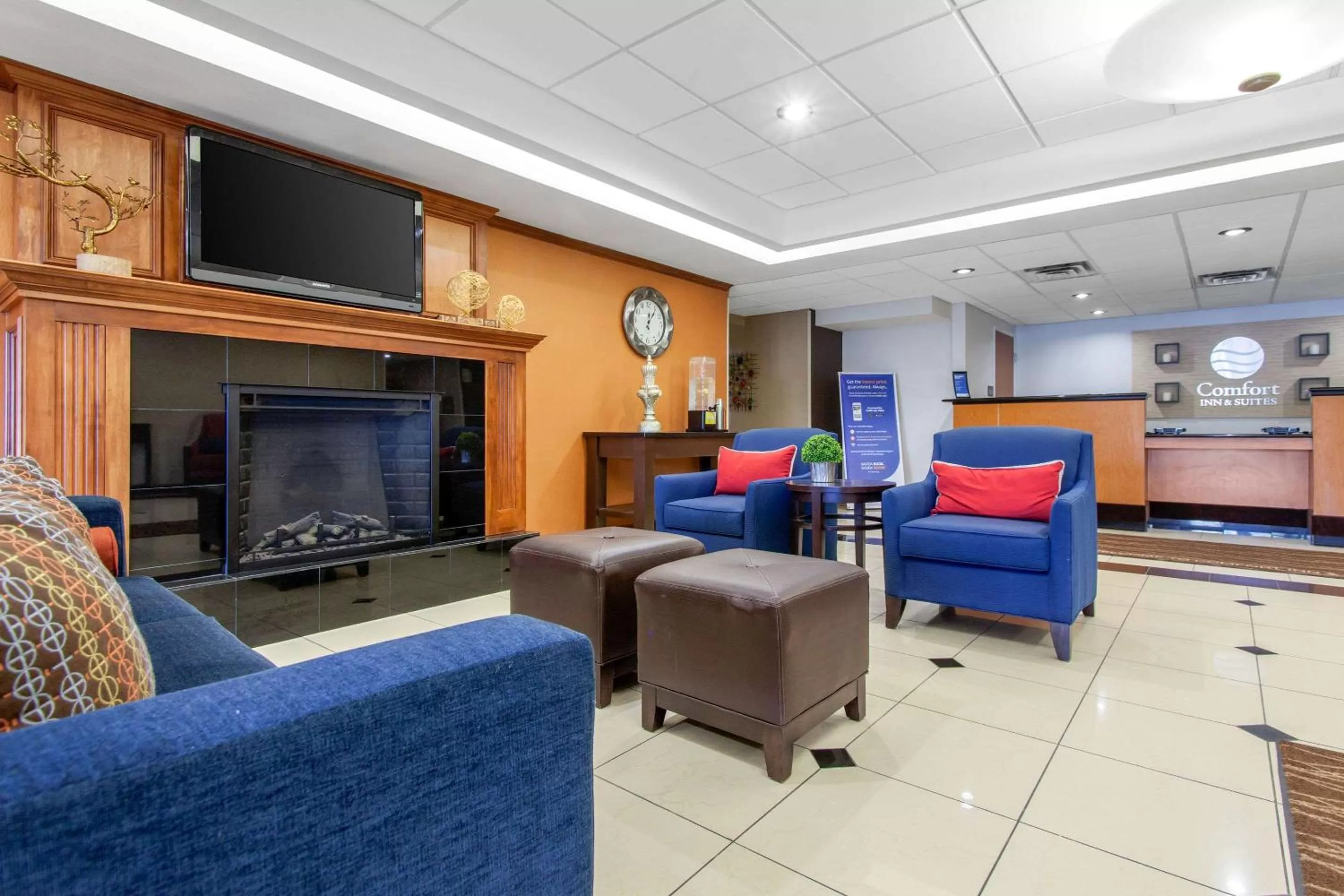 Lobby or reception in Comfort Inn & Suites Norman near University