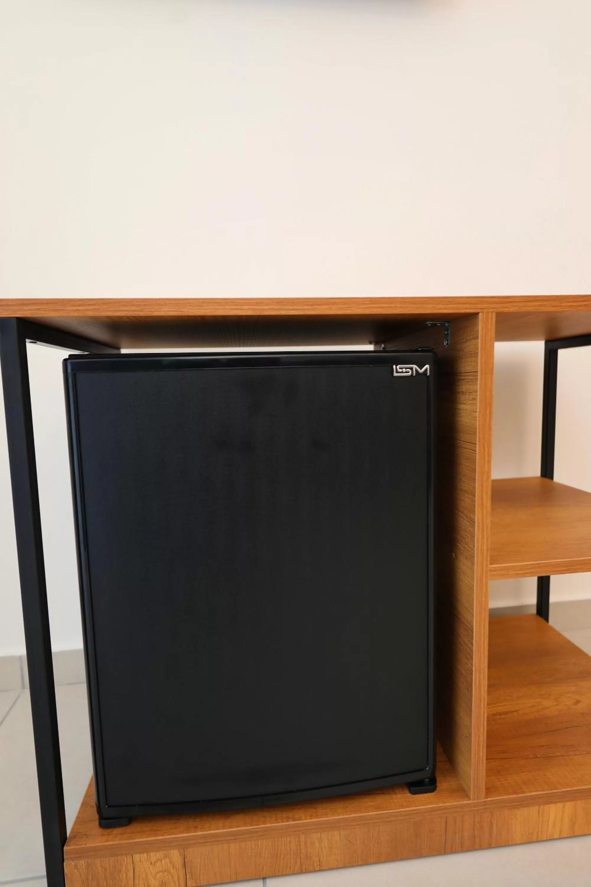 hair dresser in Maor Hotel