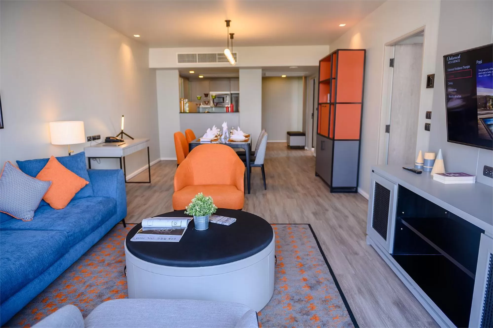 Living room in Oakwood Residence Sukhumvit Thonglor Bangkok