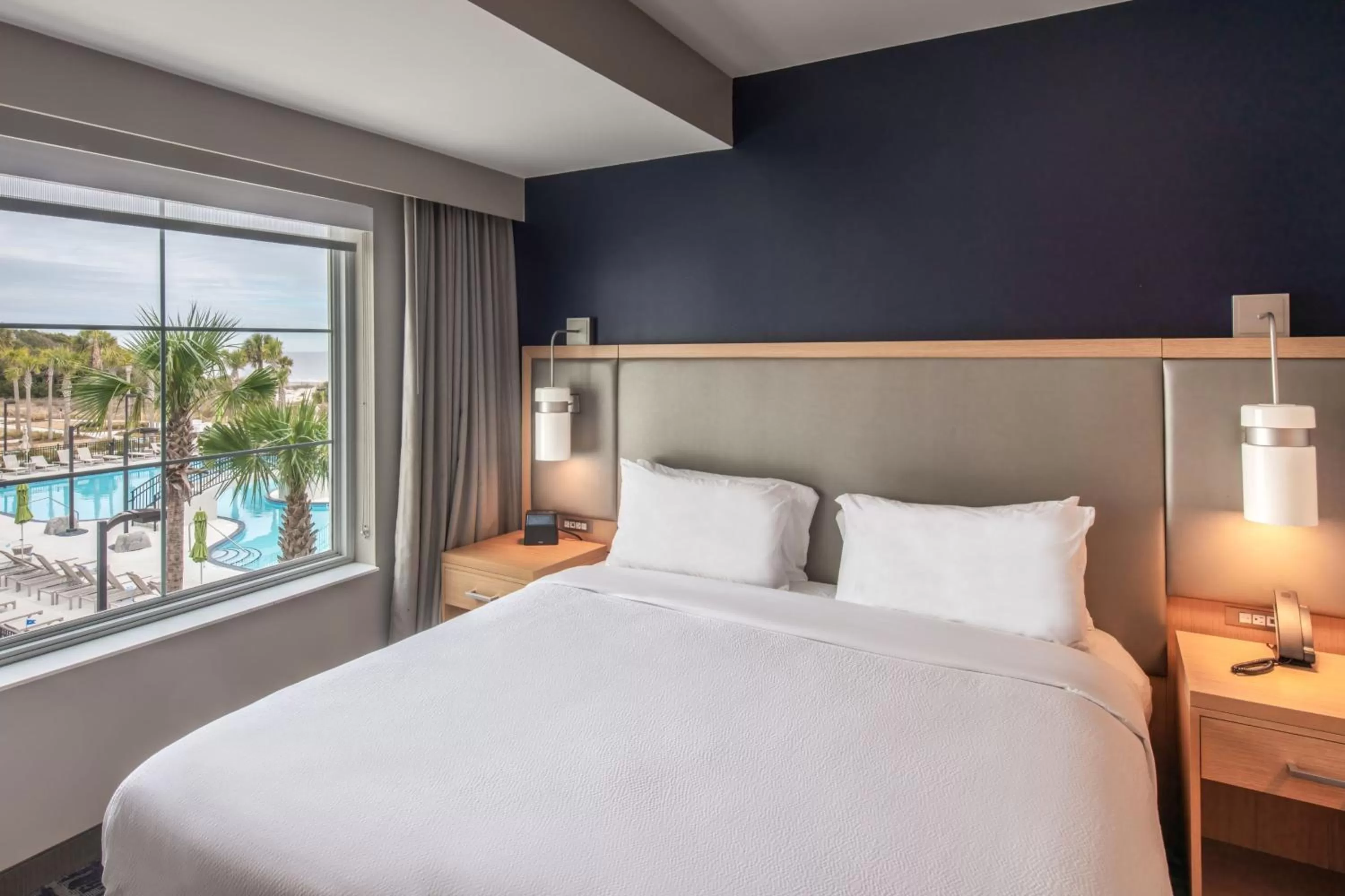 Bedroom, Bed in Residence Inn by Marriott Jekyll Island