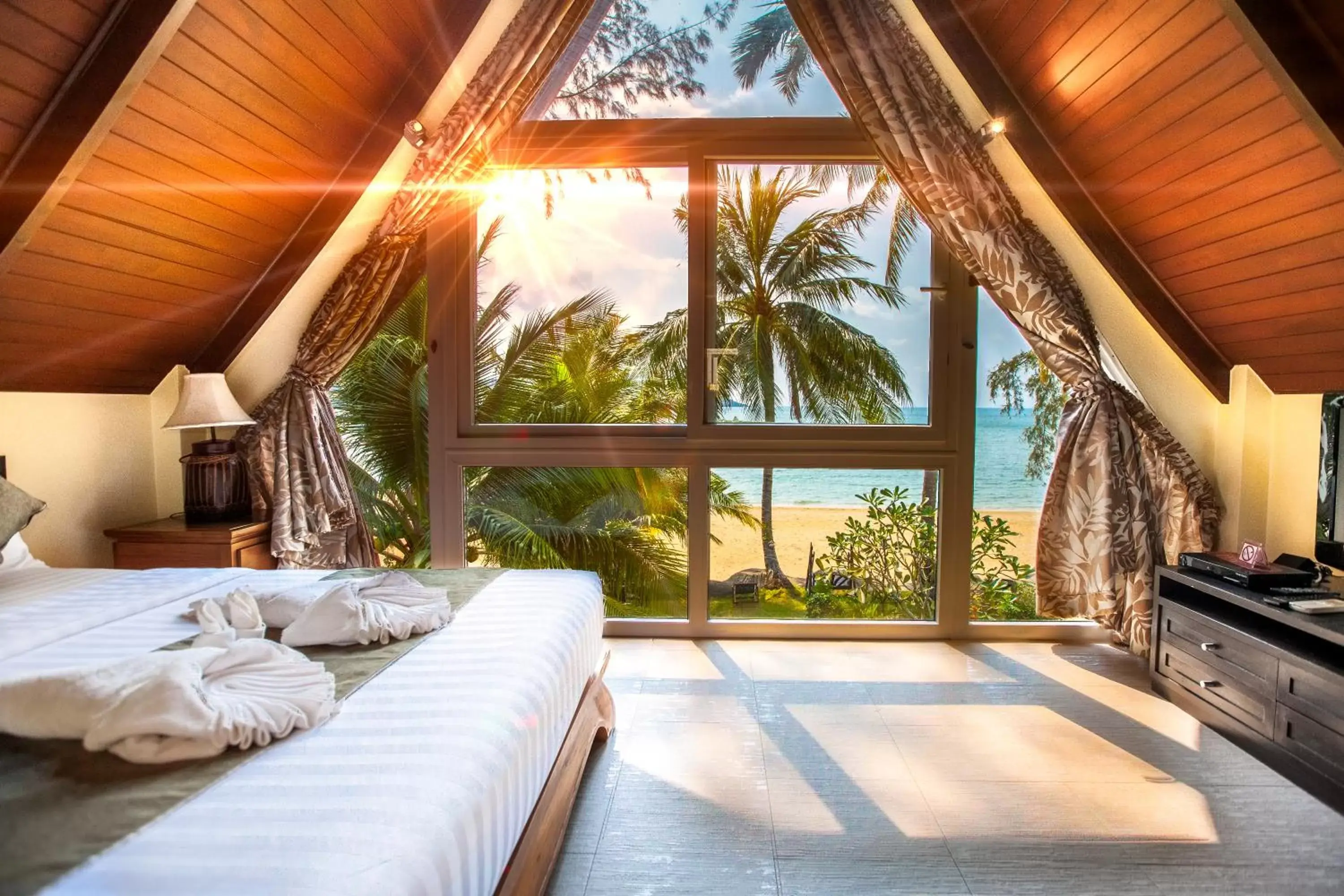 Standard Queen Room in Little Sunshine Boutique Beach Resort & Spa Standard Queen Room in Little Sunshine Boutique Beach Resort & Spa