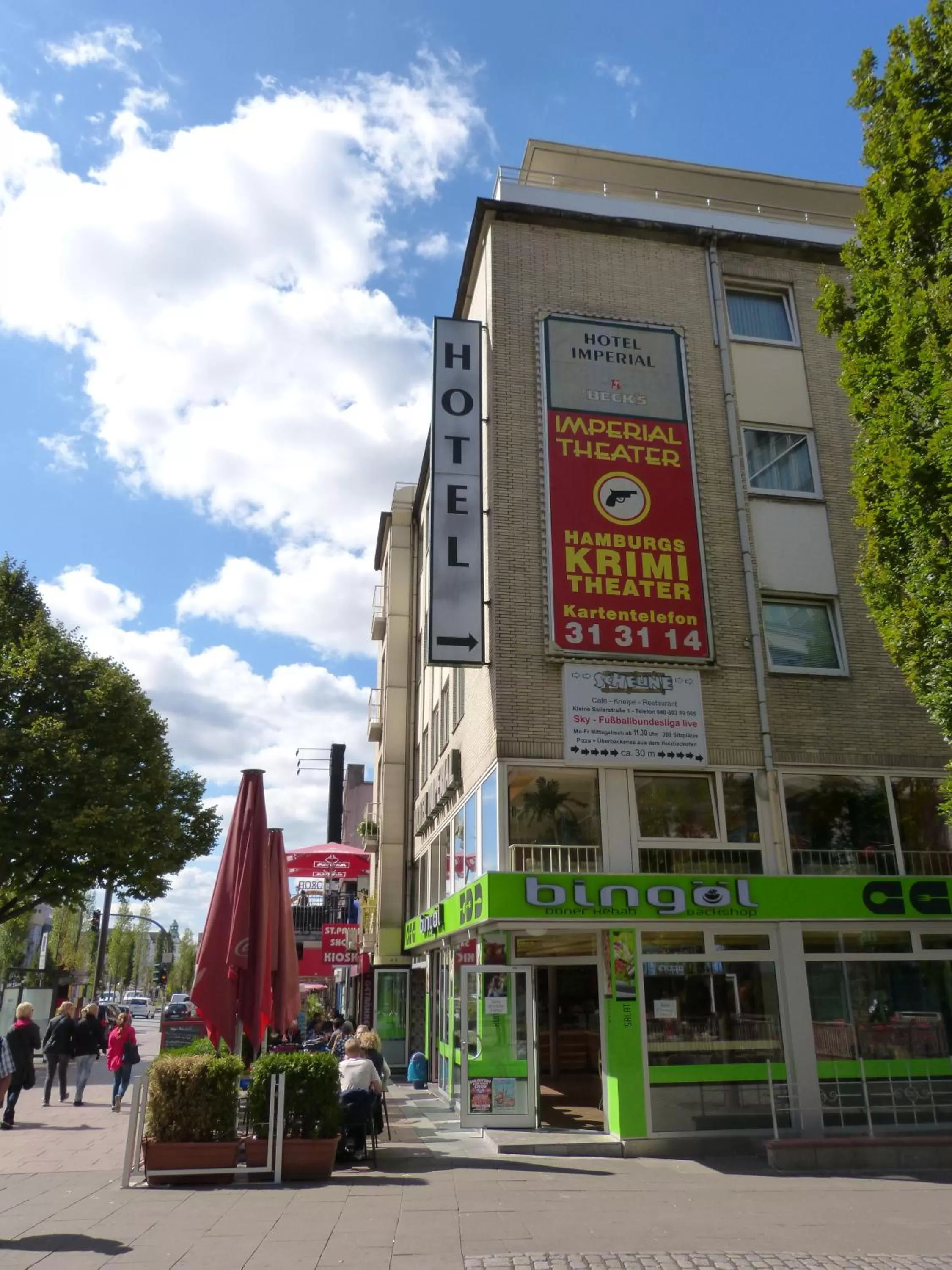 Facade/entrance in Hotel Imperial