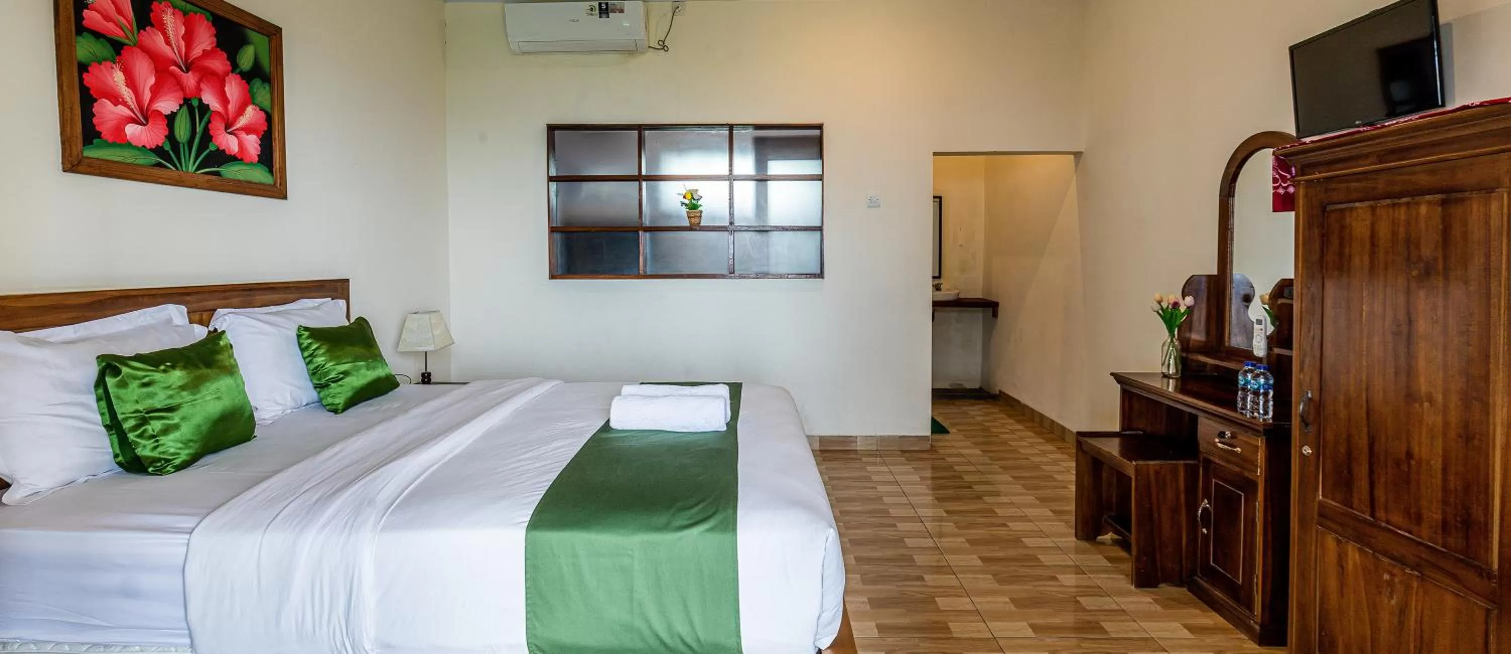 Property building, Bed in D' Artha Cottage