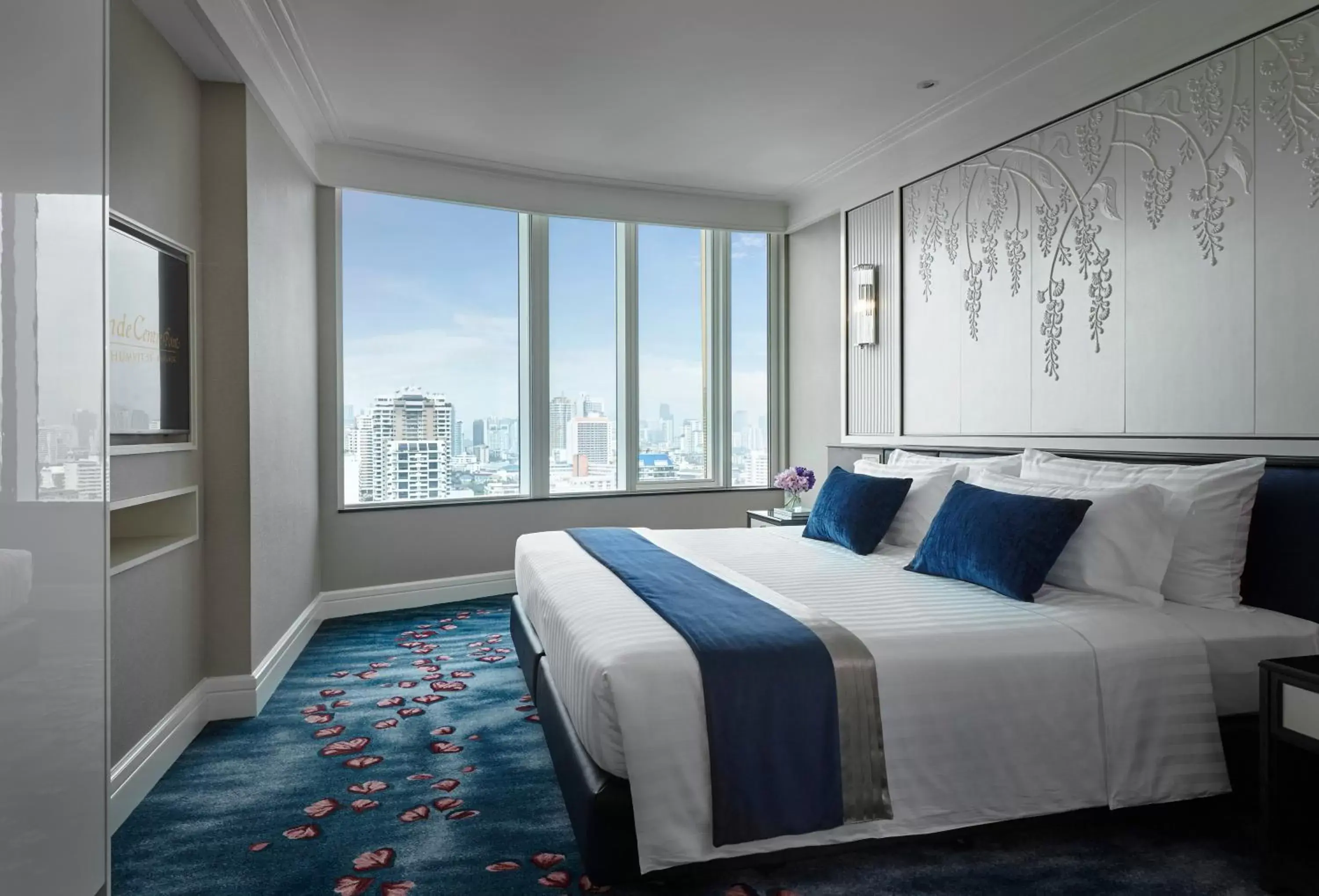 Executive Suite in Grande Centre Point Sukhumvit 55 Thong Lo Executive Suite in Grande Centre Point Sukhumvit 55 Thong Lo