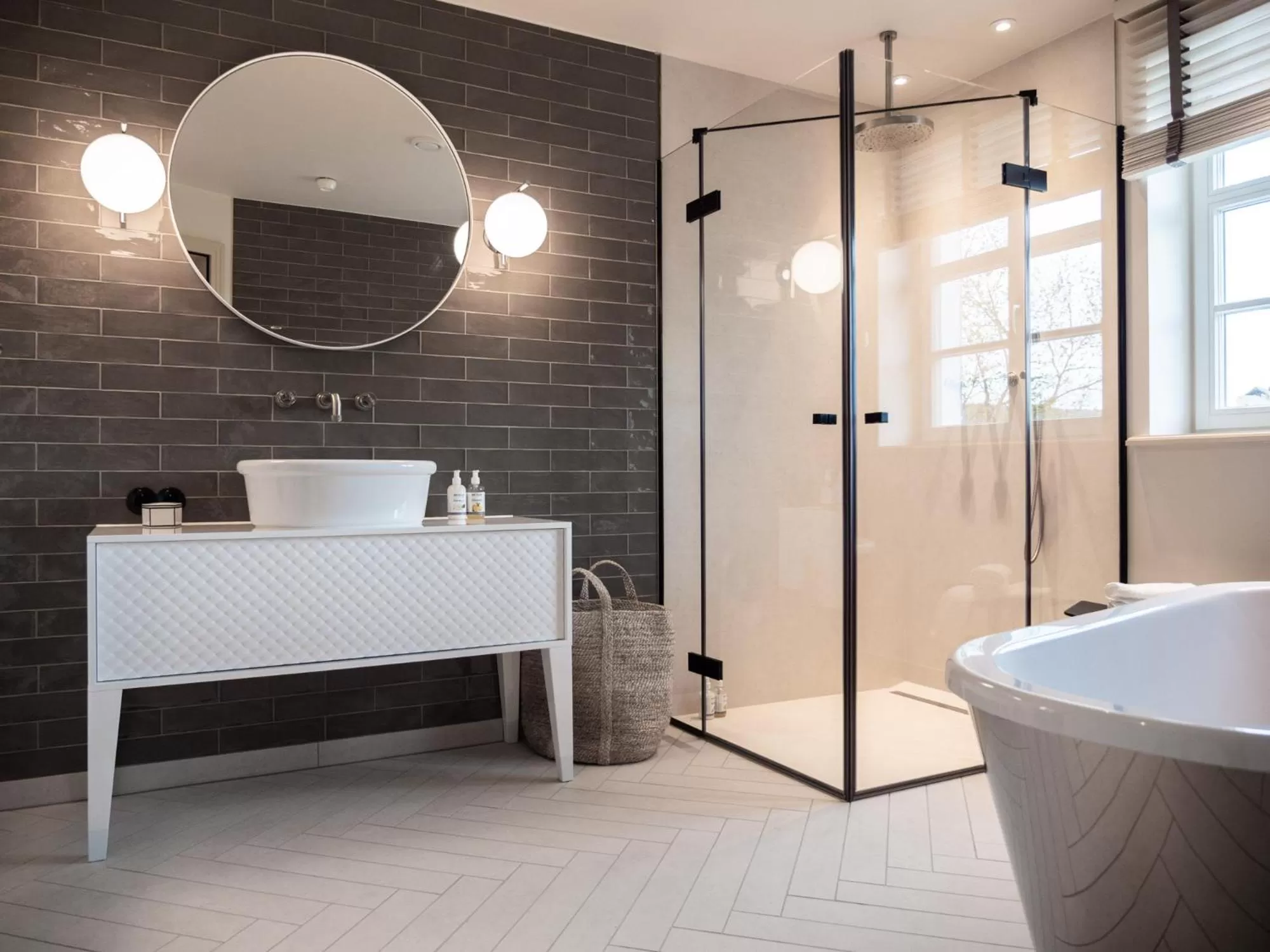 Shower, Bathroom in Alpenloge Hotel