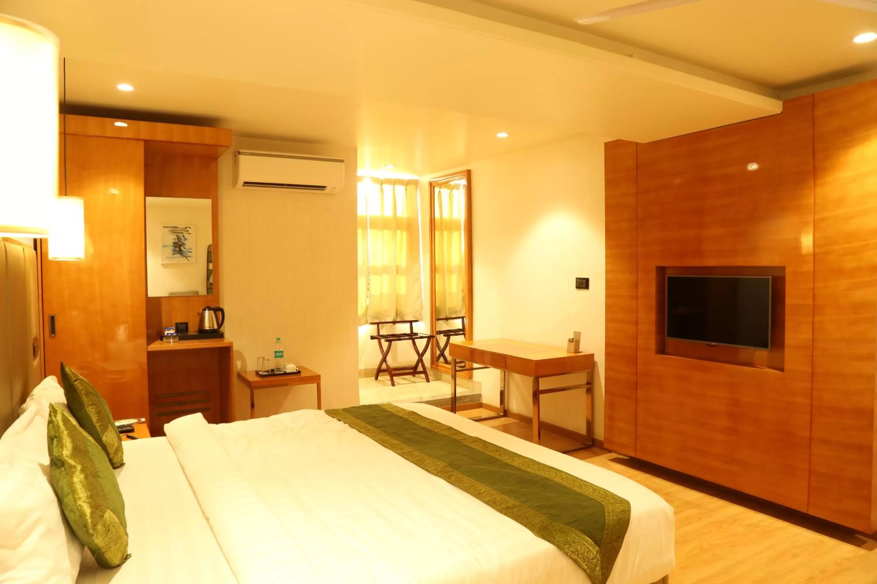 Photo of the whole room, Bed in Hotel Reva Regency