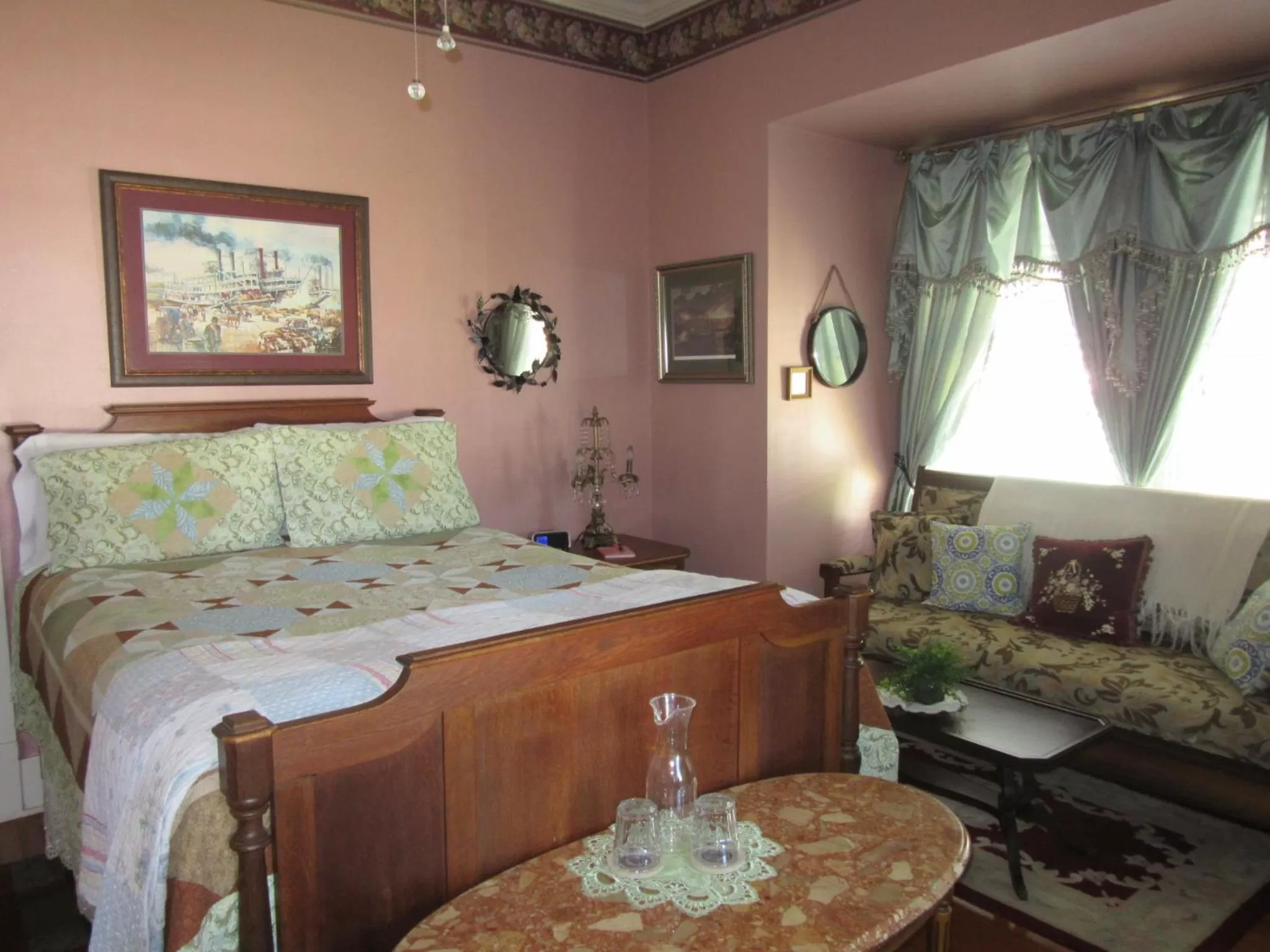 Bed in The Carriage House