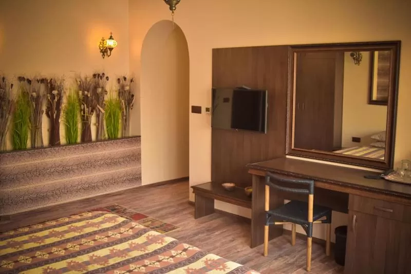 TV/Entertainment Center in Hotel Africa