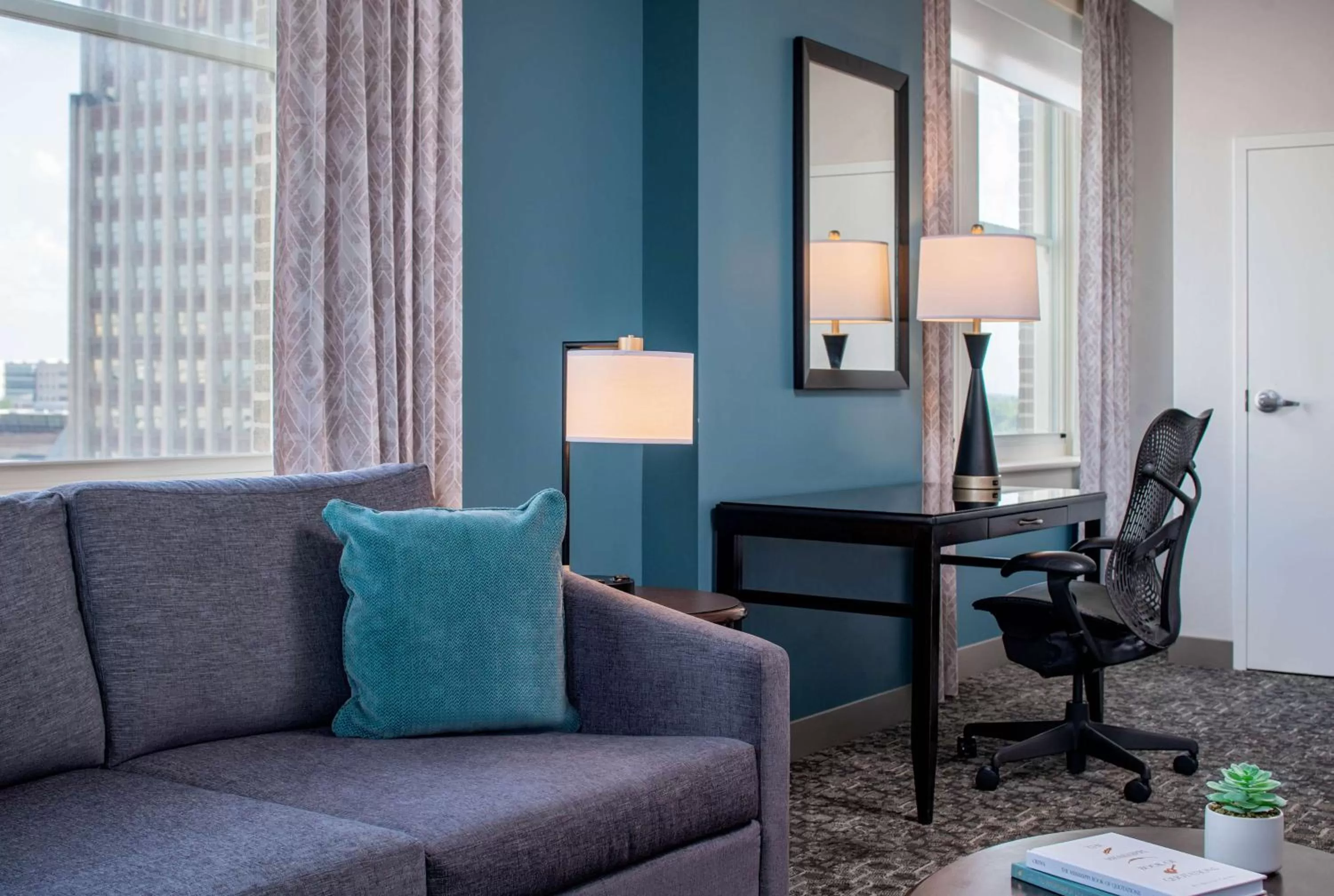 Bedroom in Hilton Garden Inn Jackson Downtown