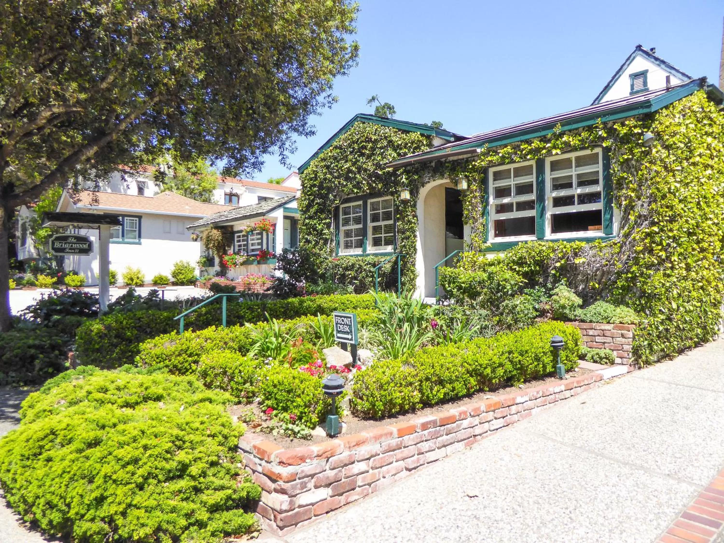 Property building in Briarwood Inn