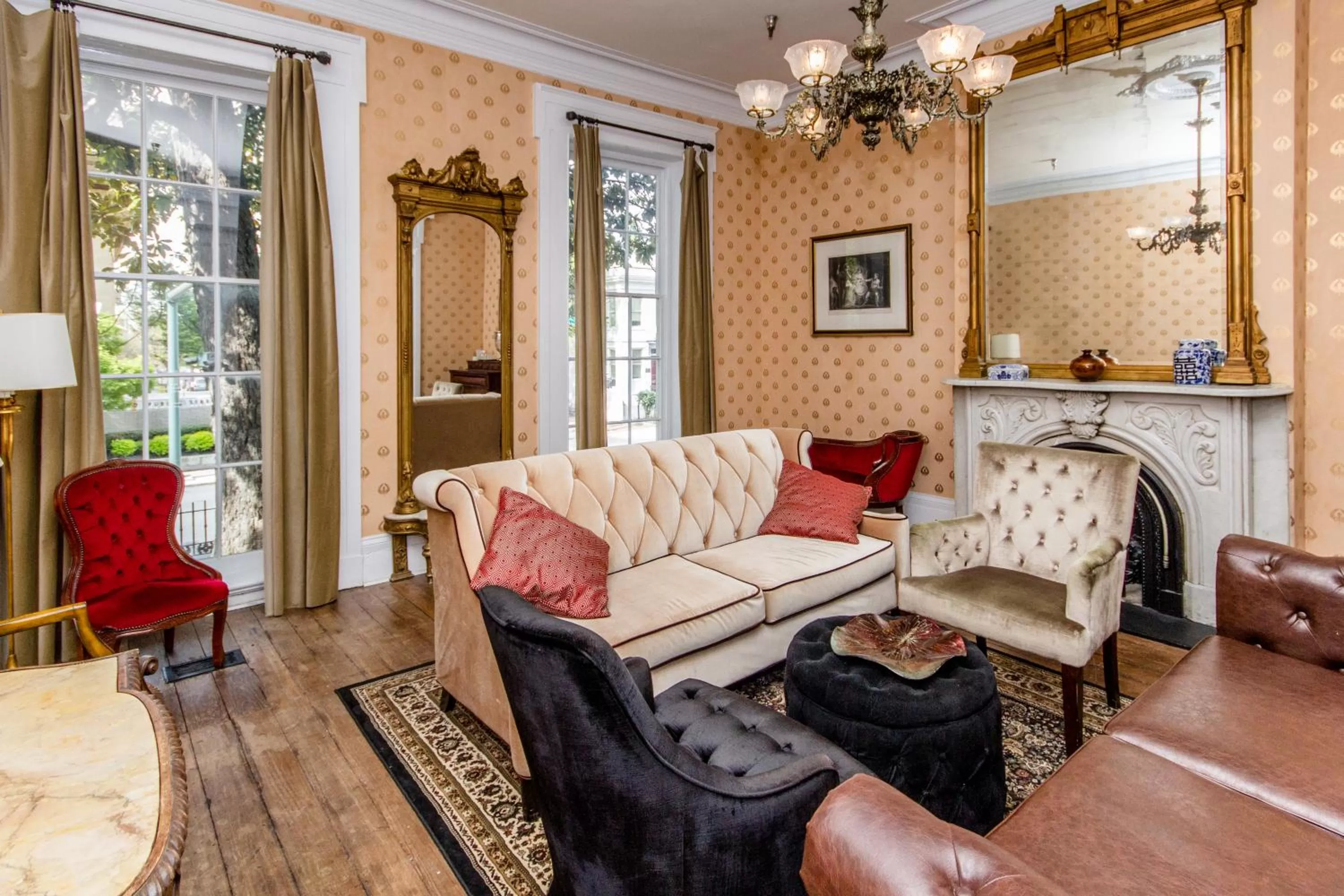 Suite in Linden Row Inn