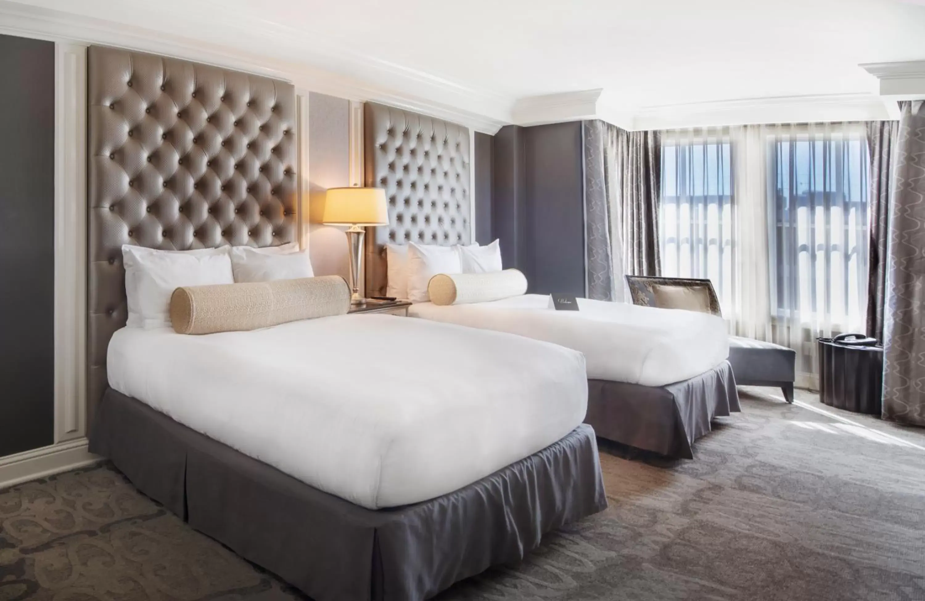 Standard Double Room in Hotel Ballard Standard Double Room in Hotel Ballard