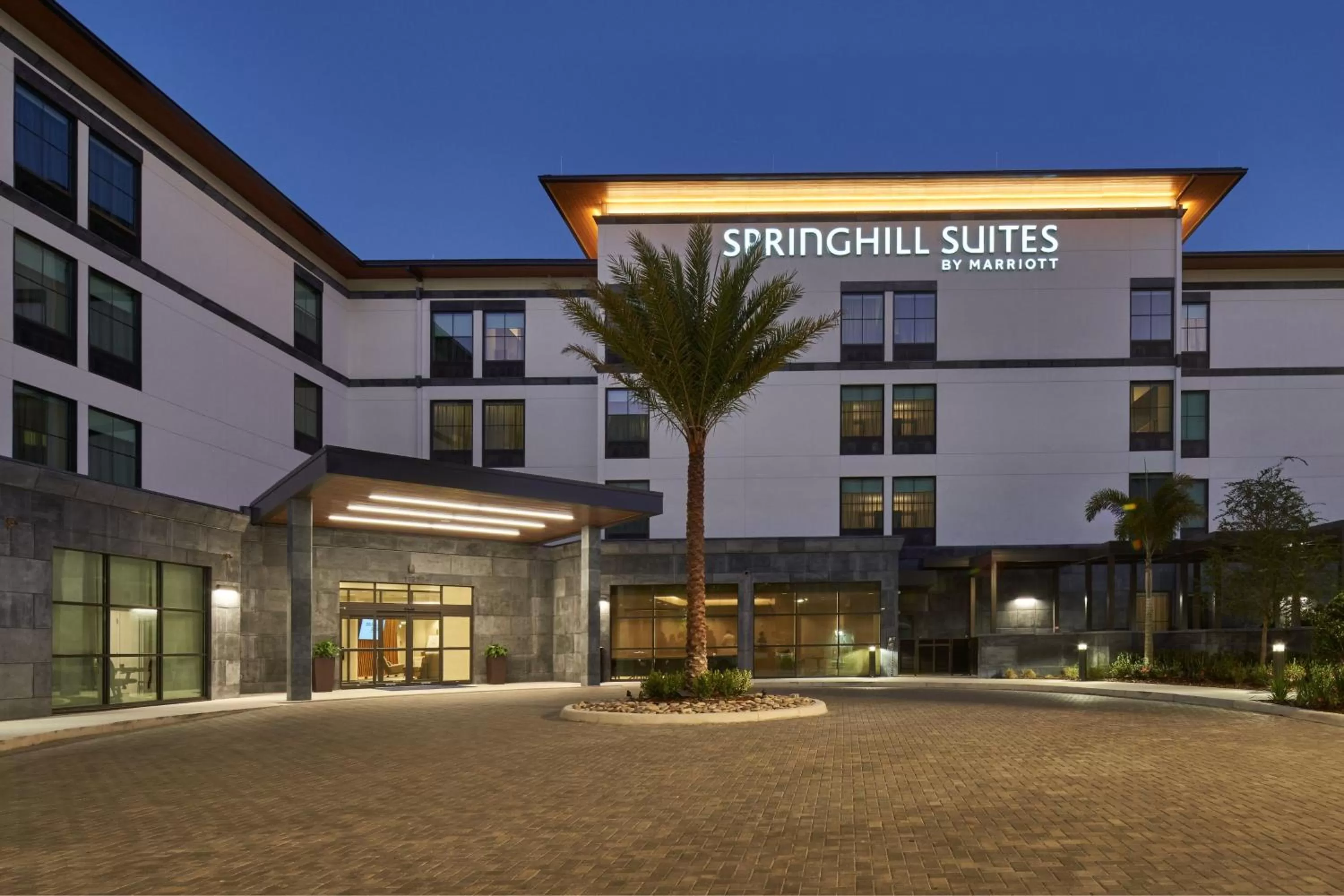 Property building in SpringHill Suites by Marriott Winter Park