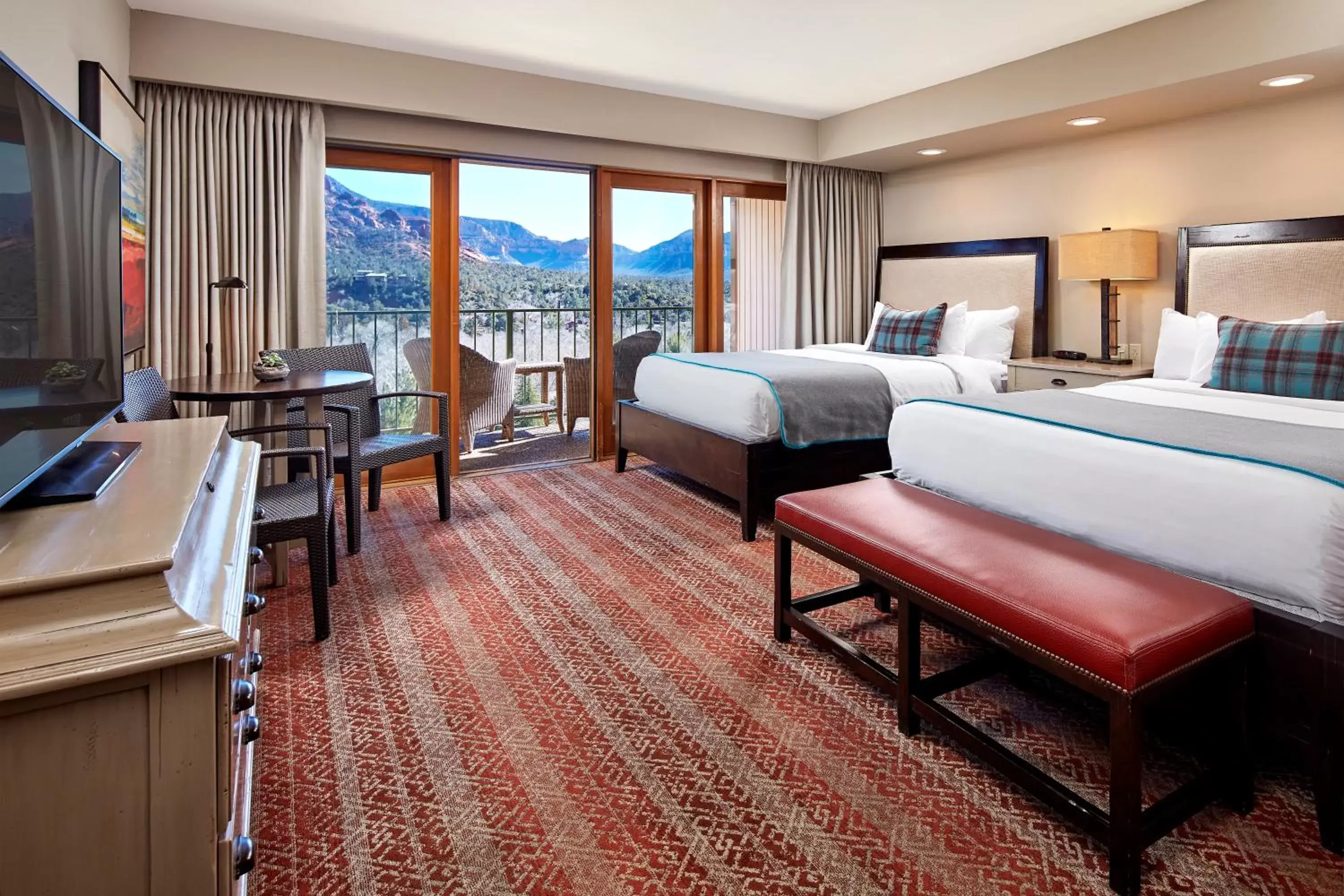 Red Rock Deluxe Two Queen Room in Orchards Inn Red Rock Deluxe Two Queen Room in Orchards Inn