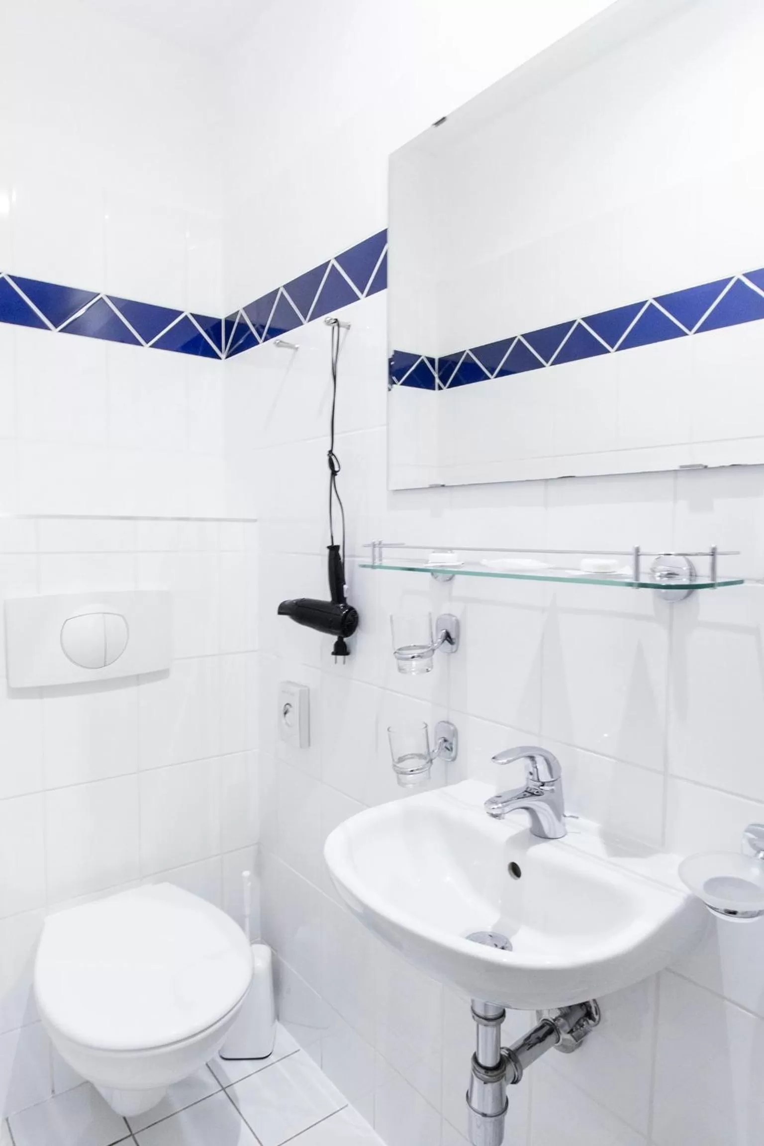 Shower, Bathroom in Apartma La Provence