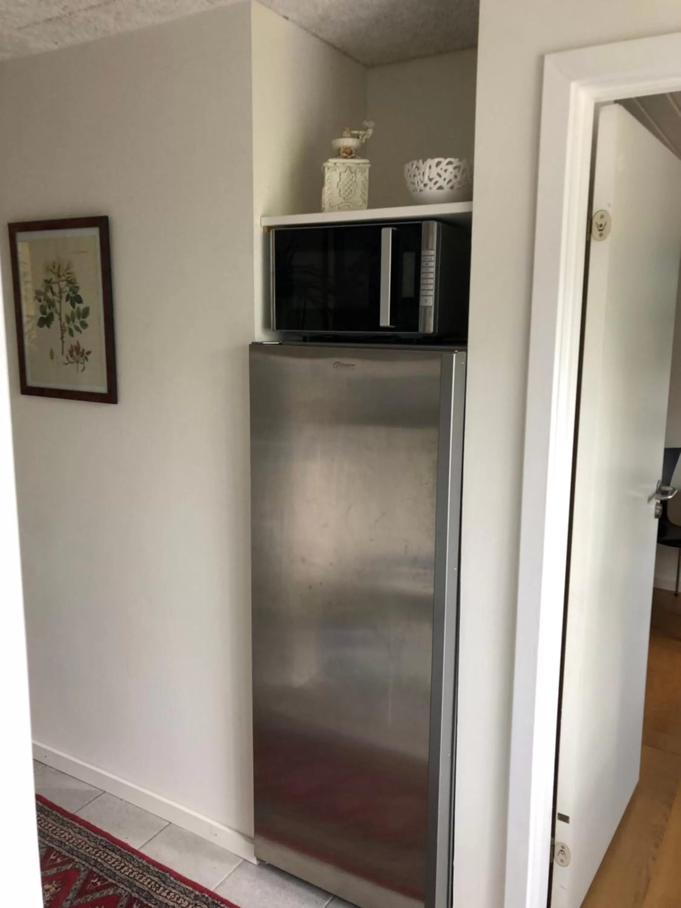 Food and drinks, TV/Entertainment Center in Molino