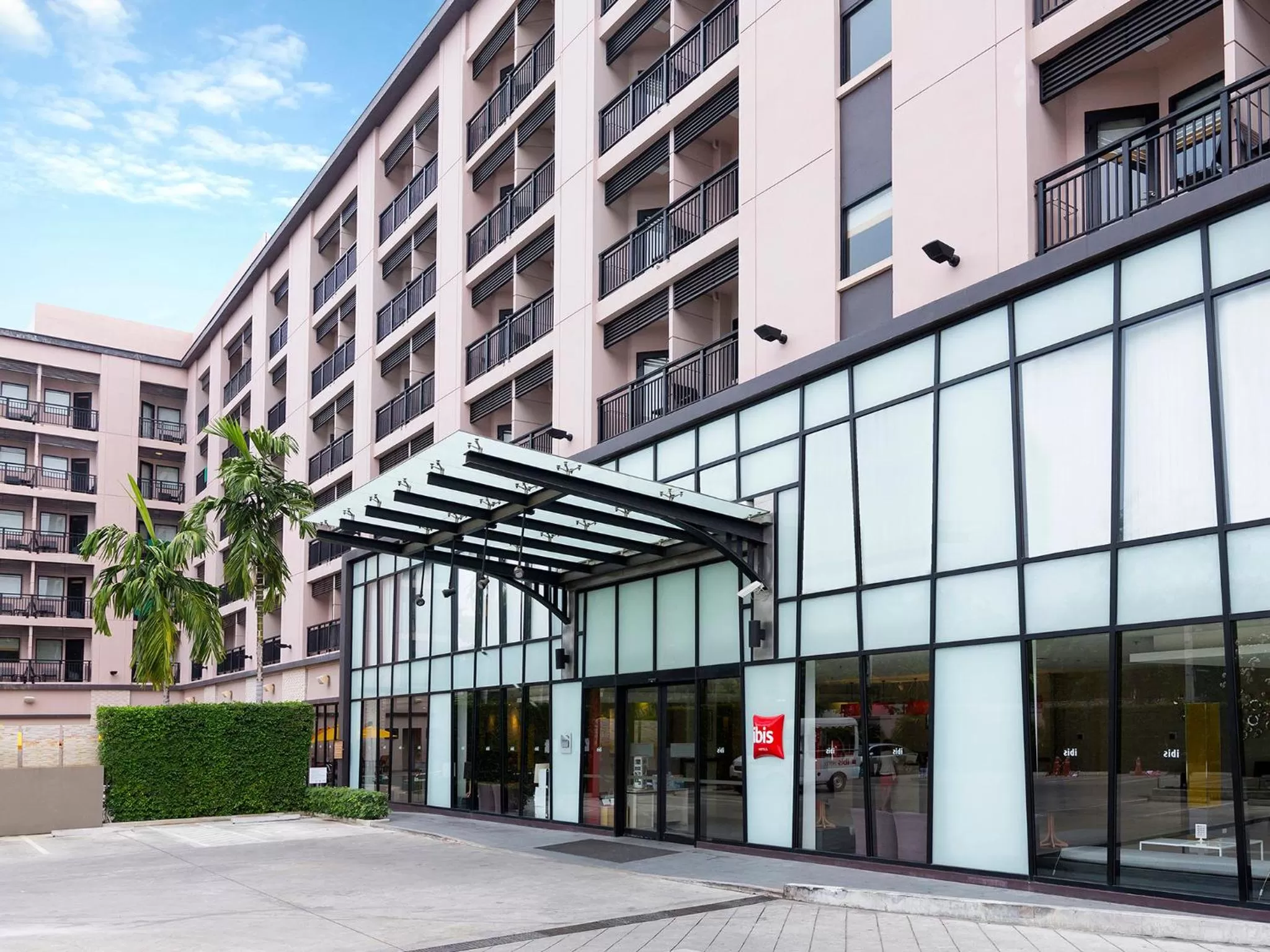 Facade/entrance in Ibis Hua Hin