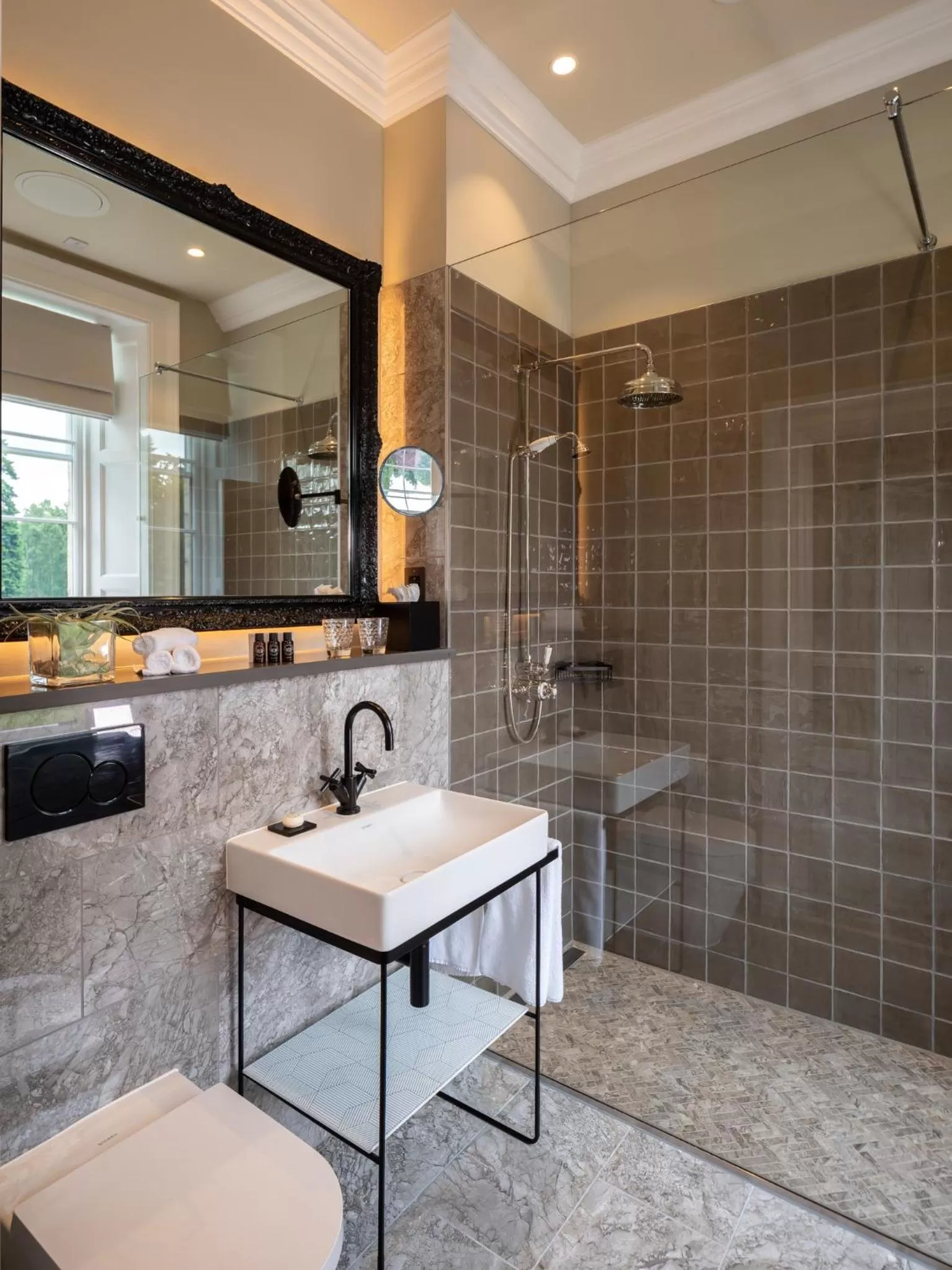 Bathroom in SCHLOSS Roxburghe, part of Destination by Hyatt