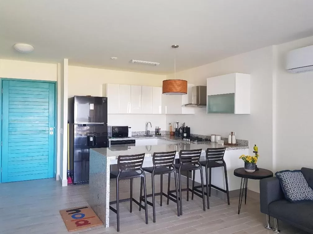 Communal kitchen, Kitchen/Kitchenette in Playa Caracol Residences