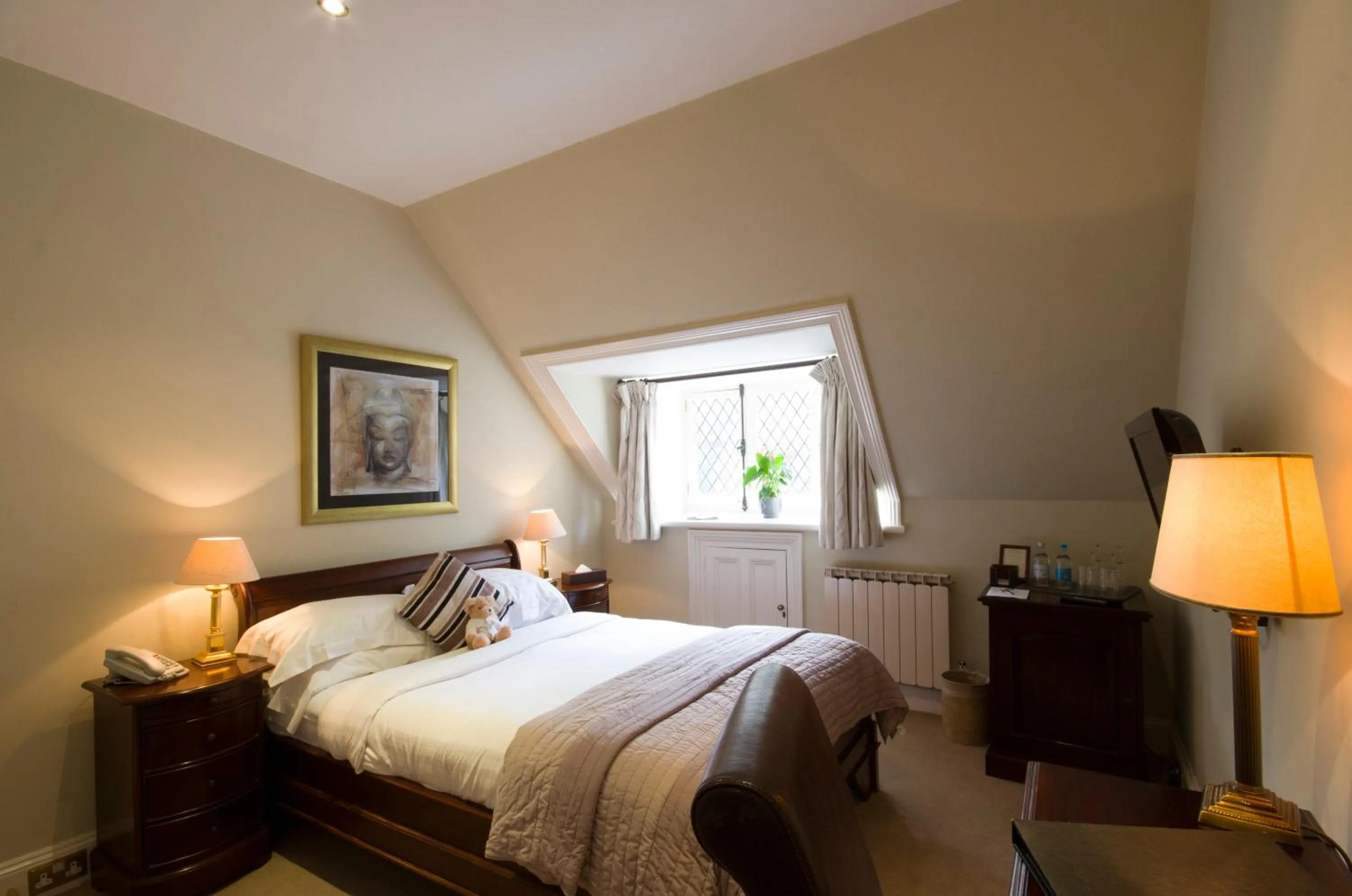 Bedroom, Bed in Chateau La Chaire