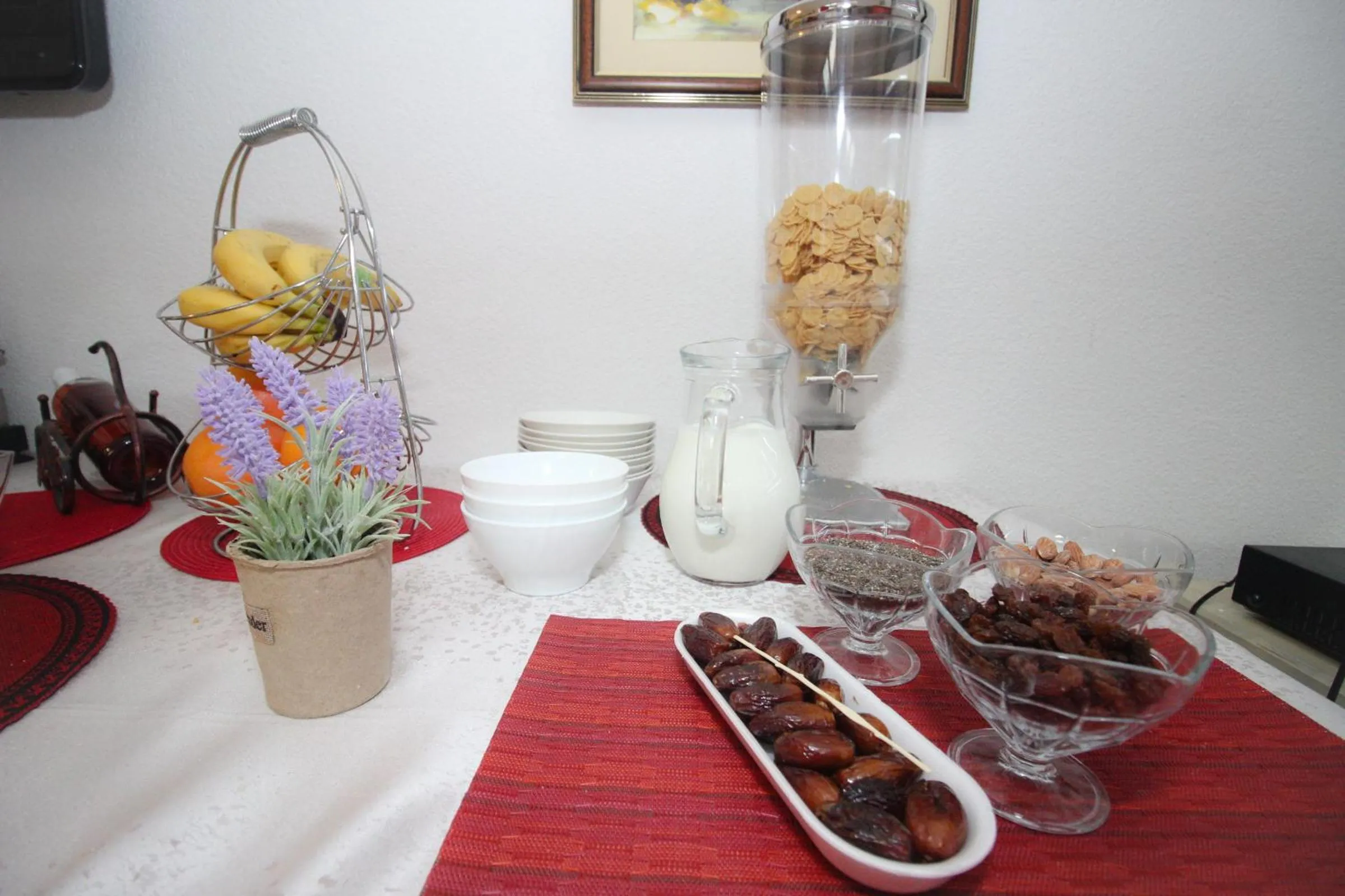 Food and drinks in Motel Deny