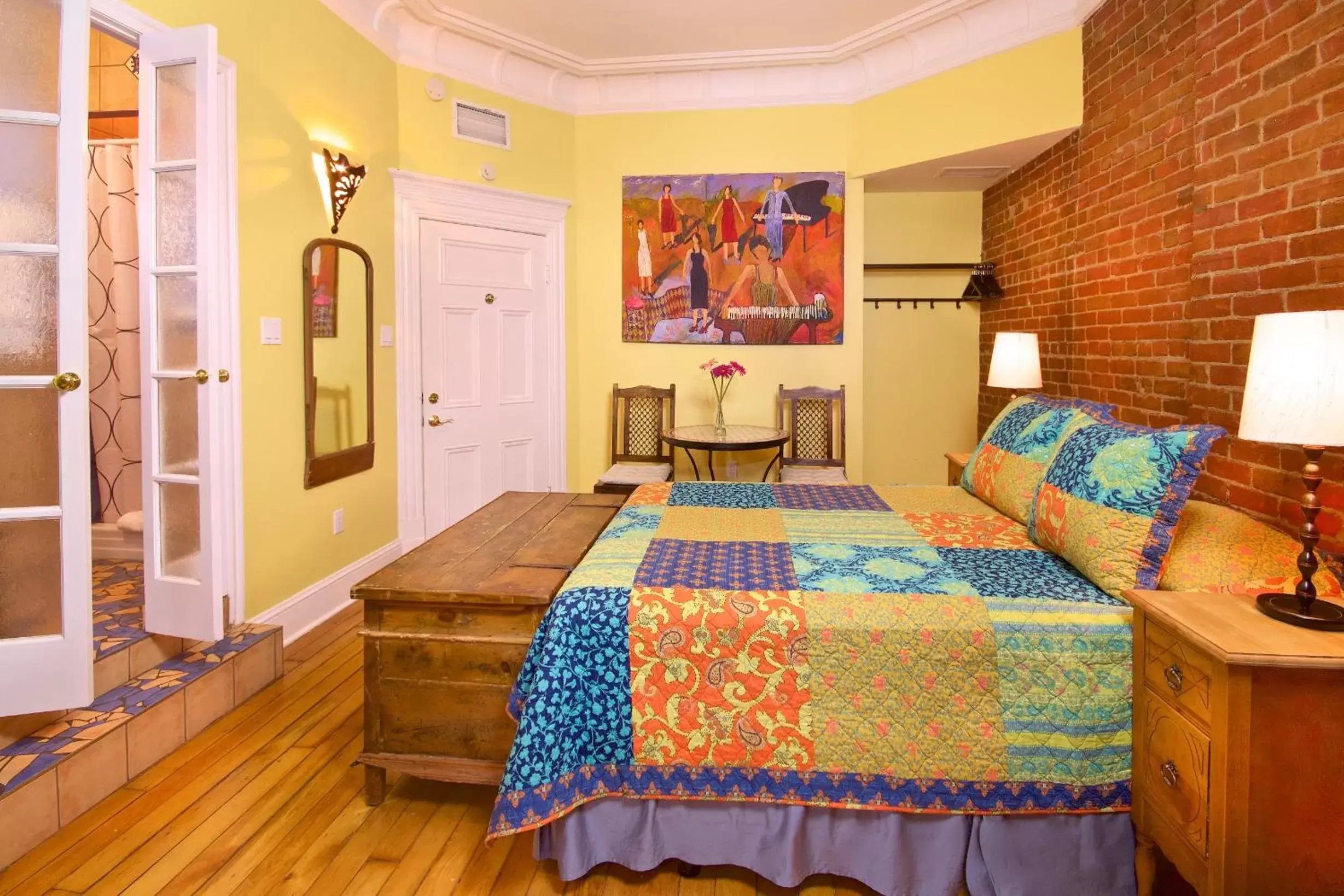 Comfort Room in Auberge Les Bons Matins Comfort Room in Auberge Les Bons Matins