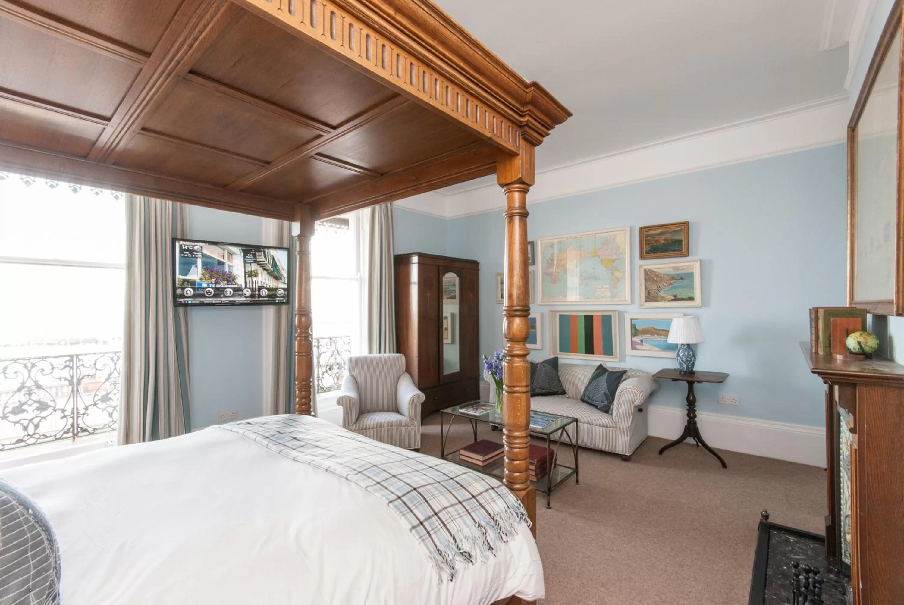 Bedroom, Bed in The Royal Harbour Hotel